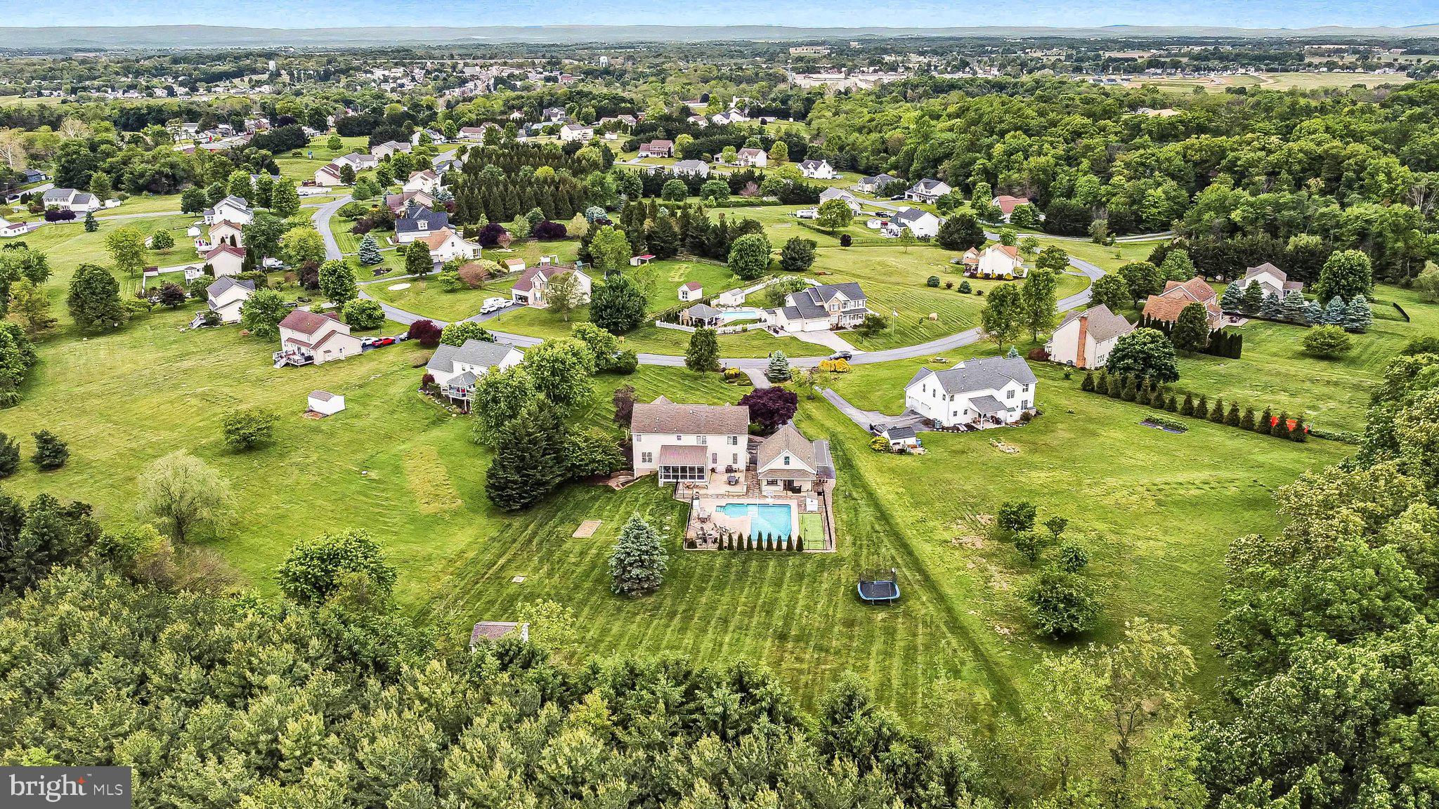 57 E SUMMIT DRIVE