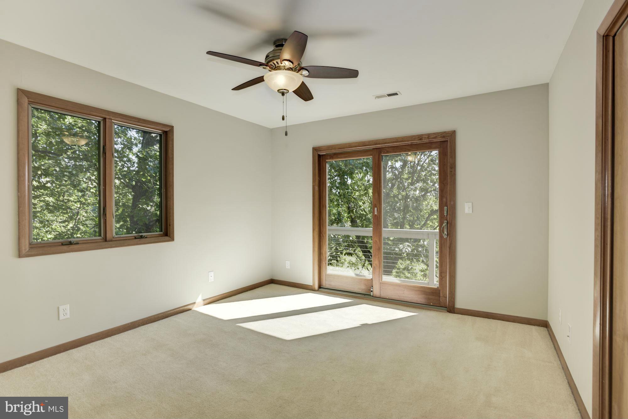 HILLSMERE ESTATES - Residential