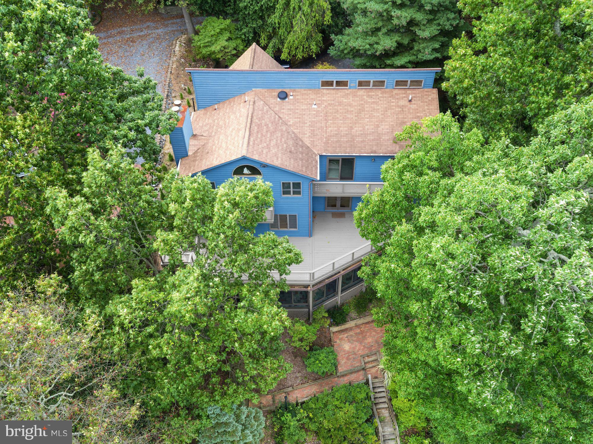 HILLSMERE ESTATES - Residential