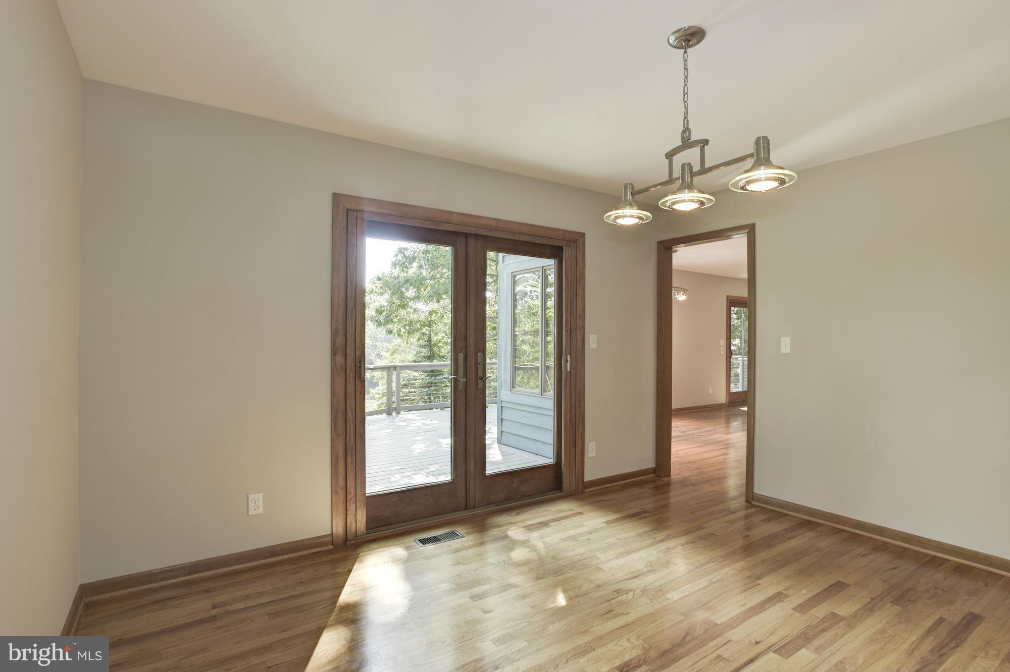 HILLSMERE ESTATES - Residential