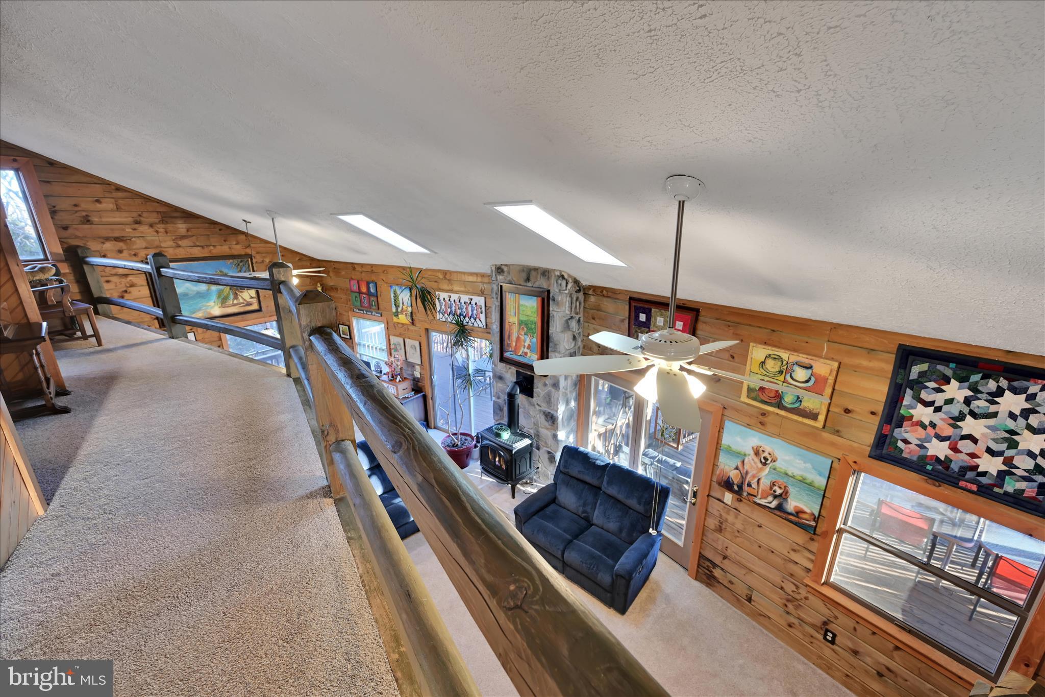 LAKE WYNONAH - Residential