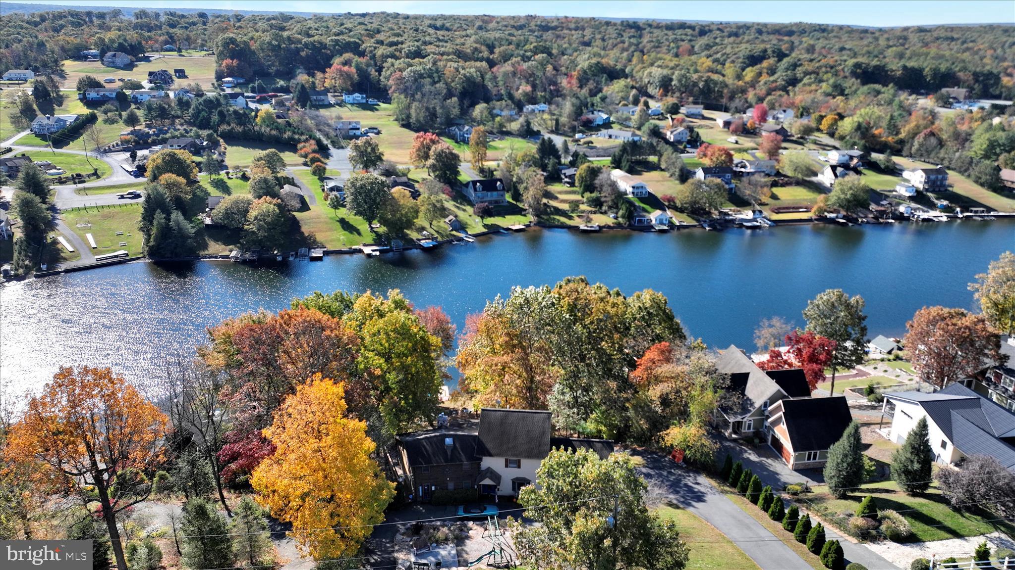 LAKE WYNONAH - Residential