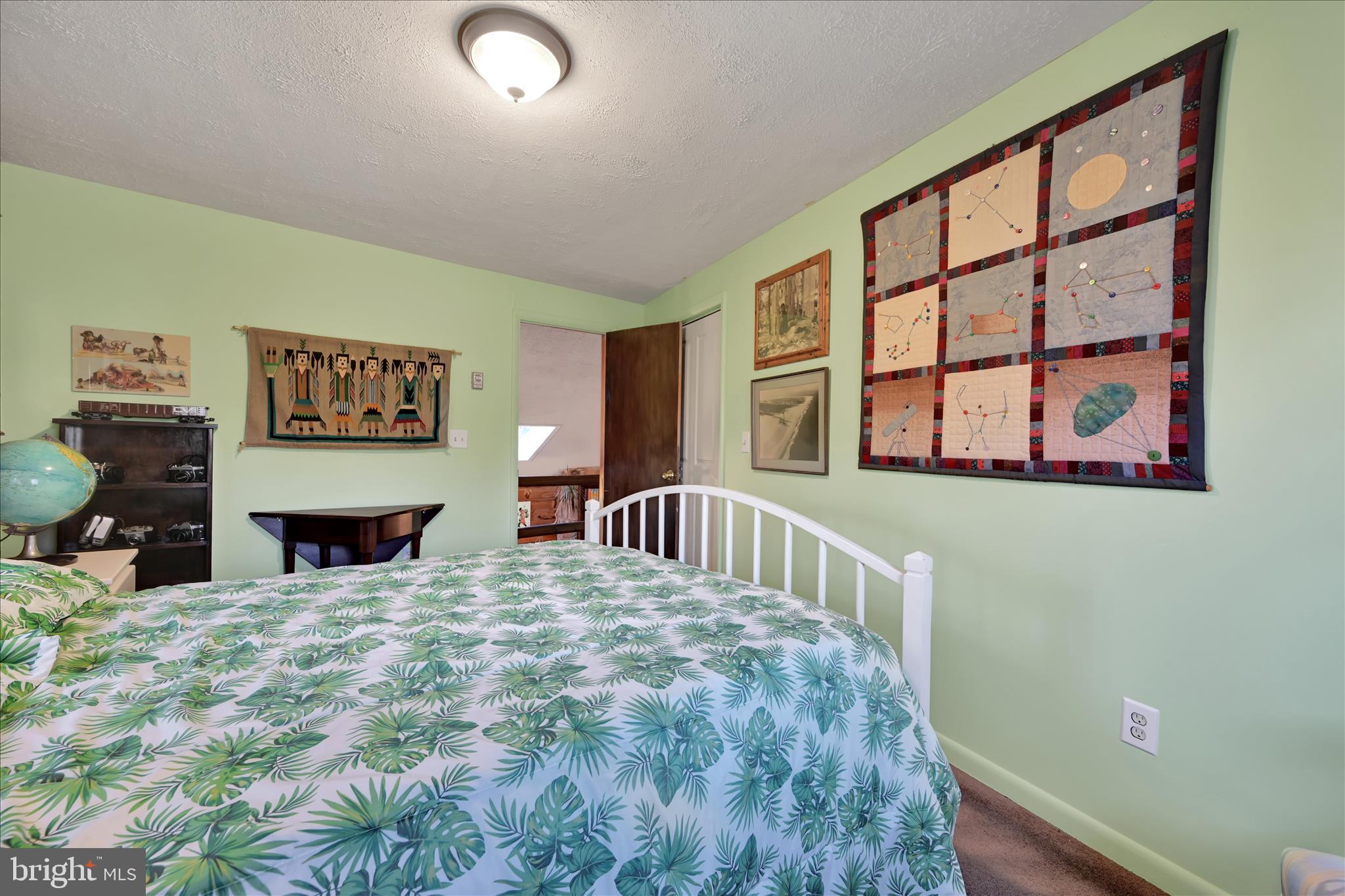 LAKE WYNONAH - Residential