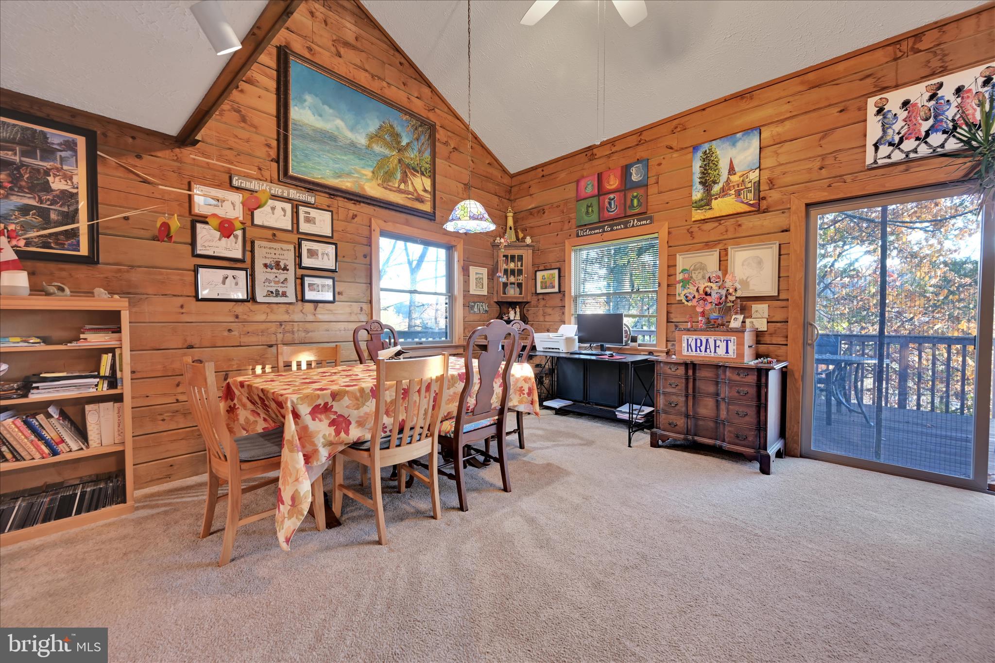 LAKE WYNONAH - Residential