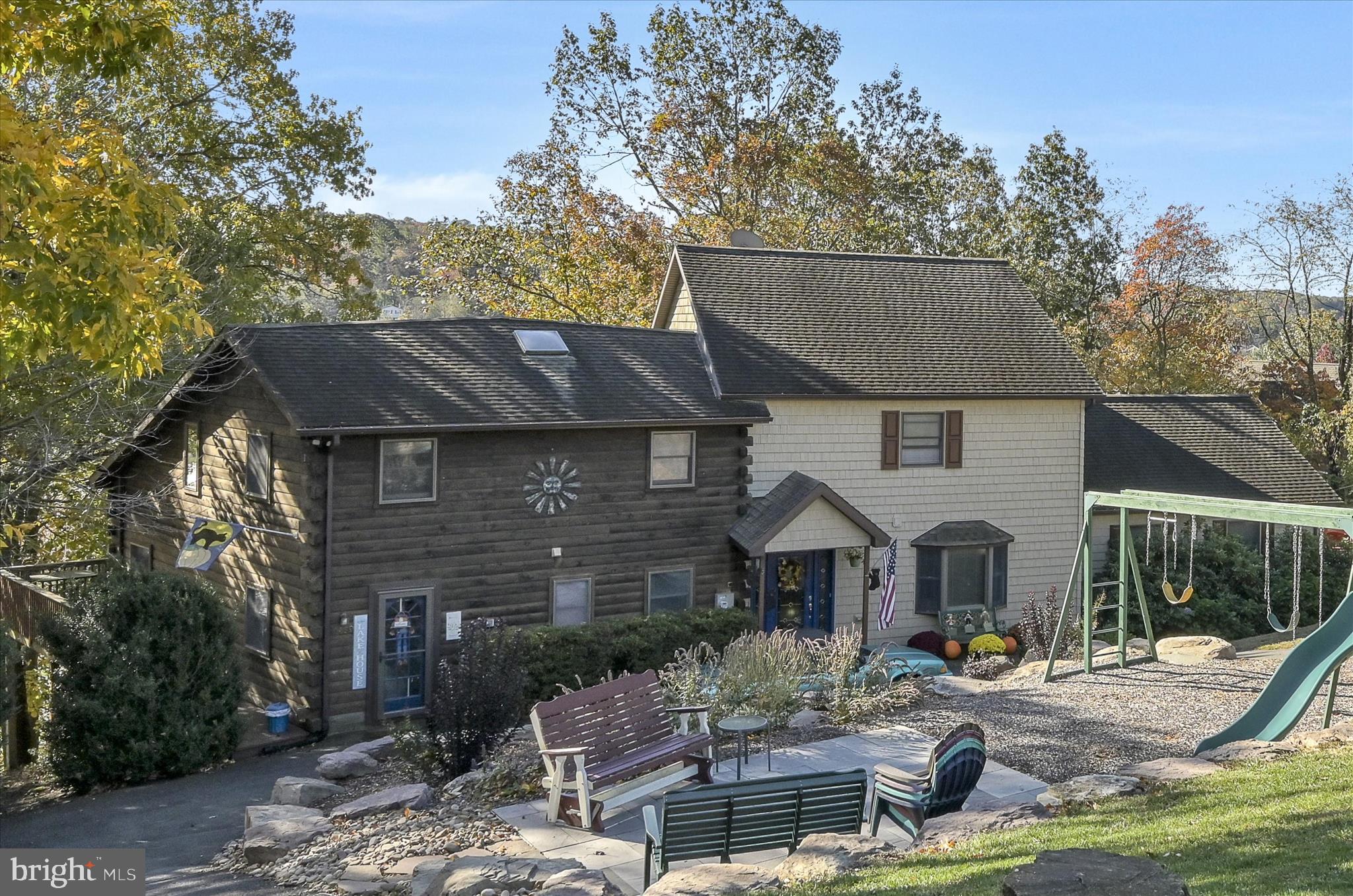 LAKE WYNONAH - Residential