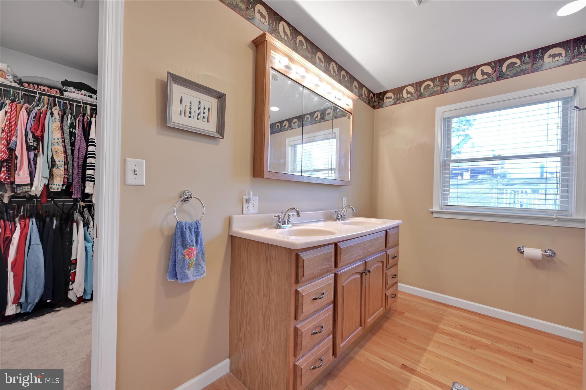 LAKE WYNONAH - Residential