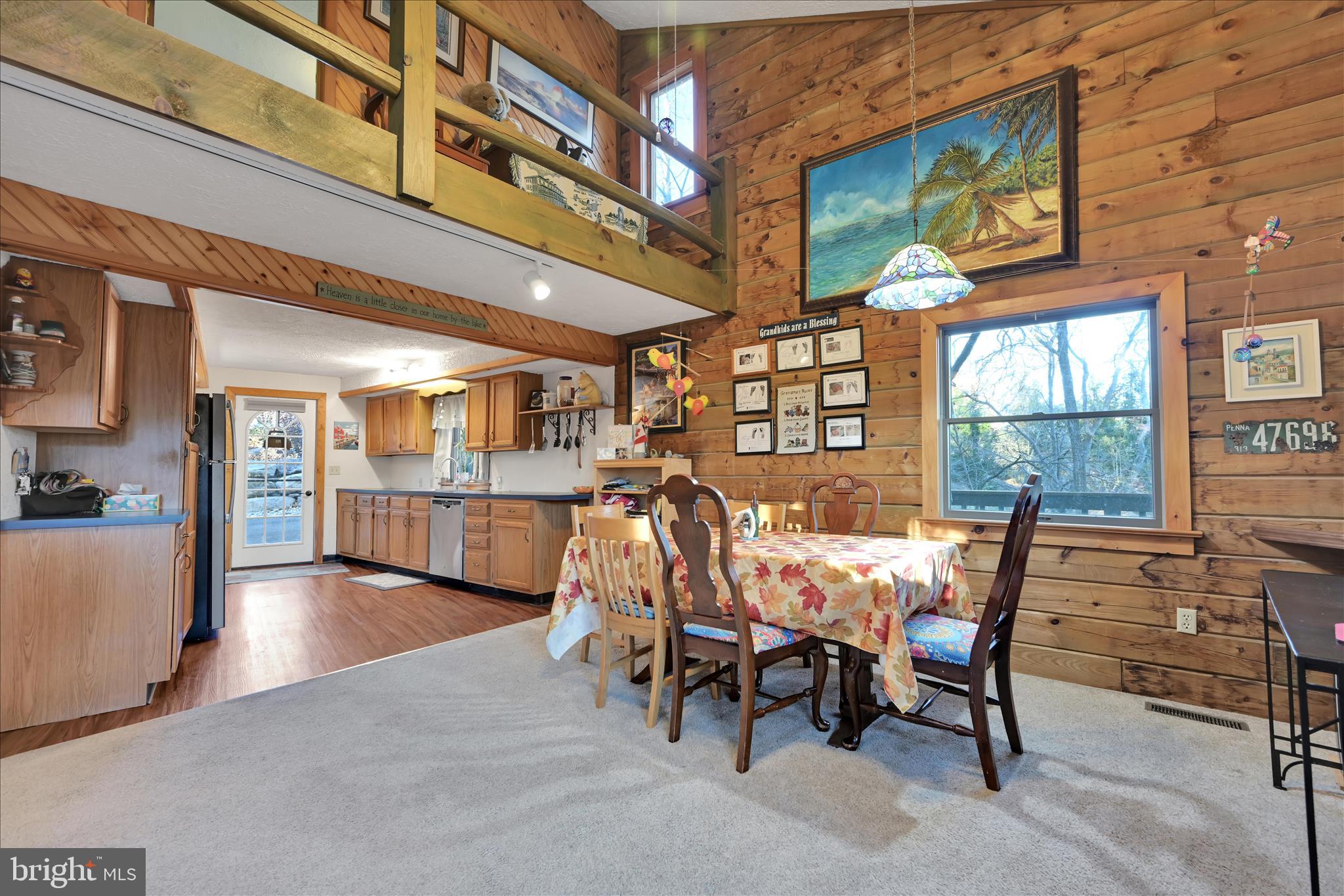 LAKE WYNONAH - Residential