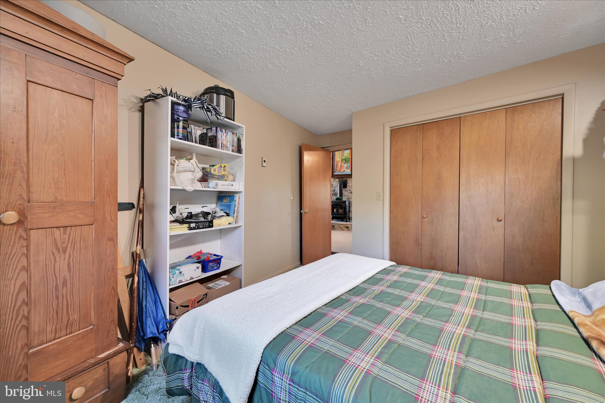 LAKE WYNONAH - Residential