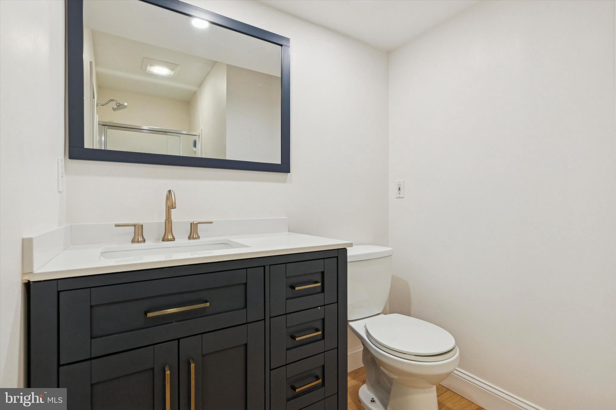 REBEL HILL - Residential