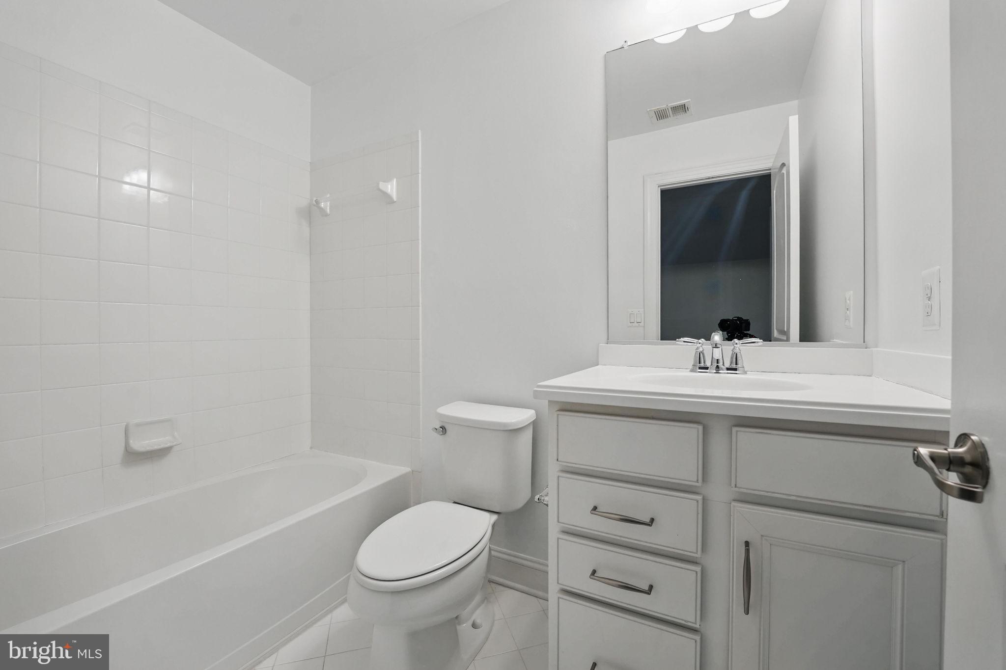 FAWN LAKE - Residential