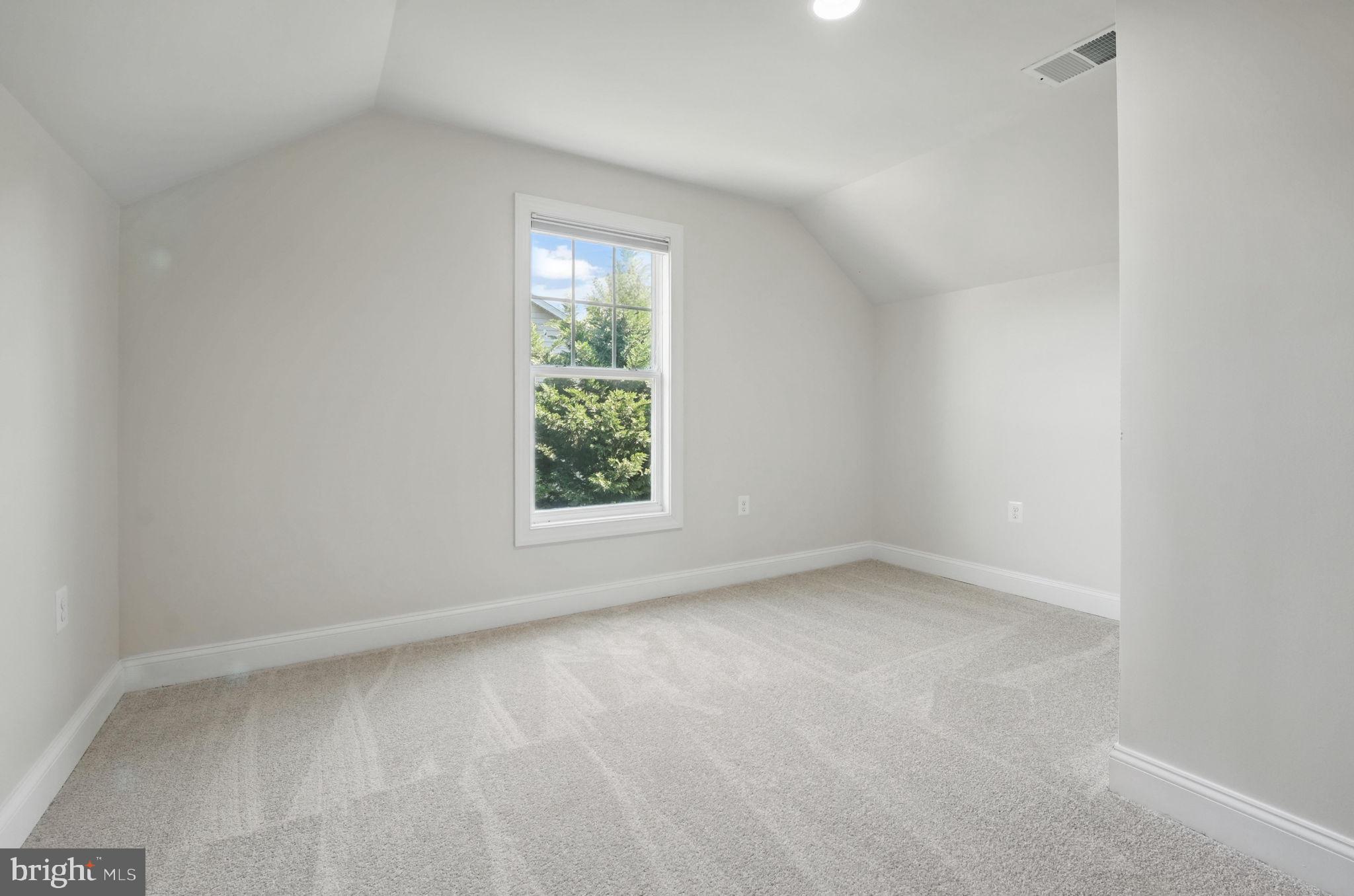 FAWN LAKE - Residential