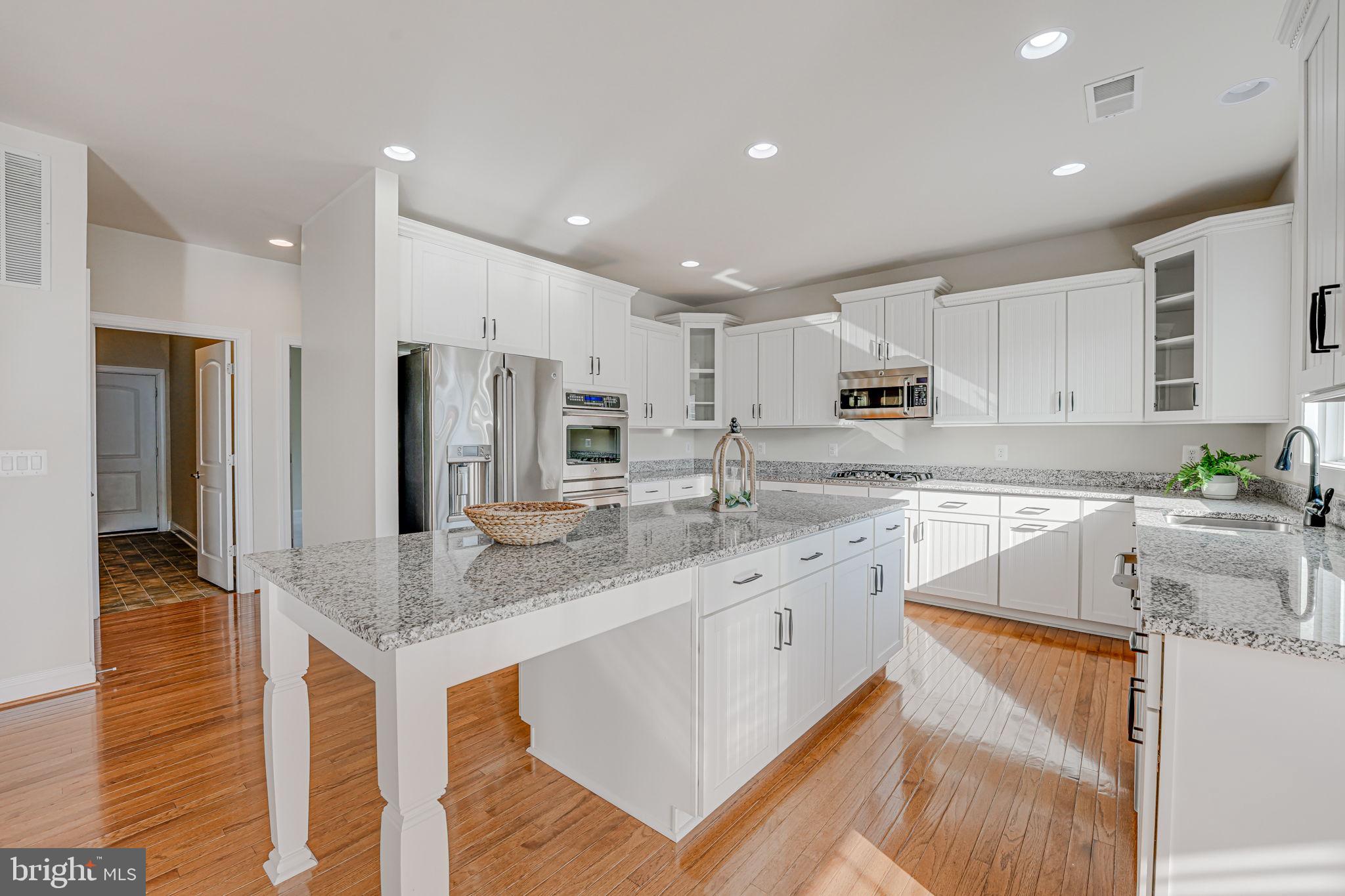 FAWN LAKE - Residential