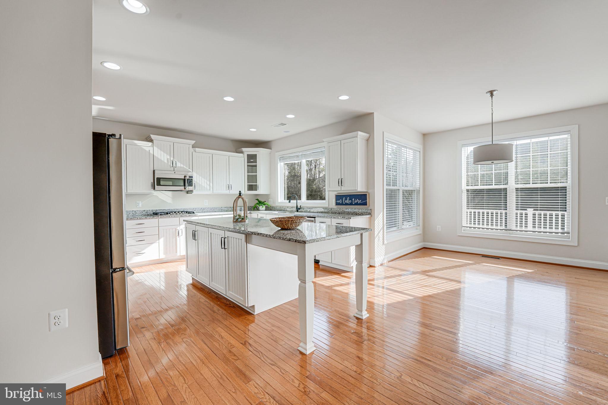 FAWN LAKE - Residential