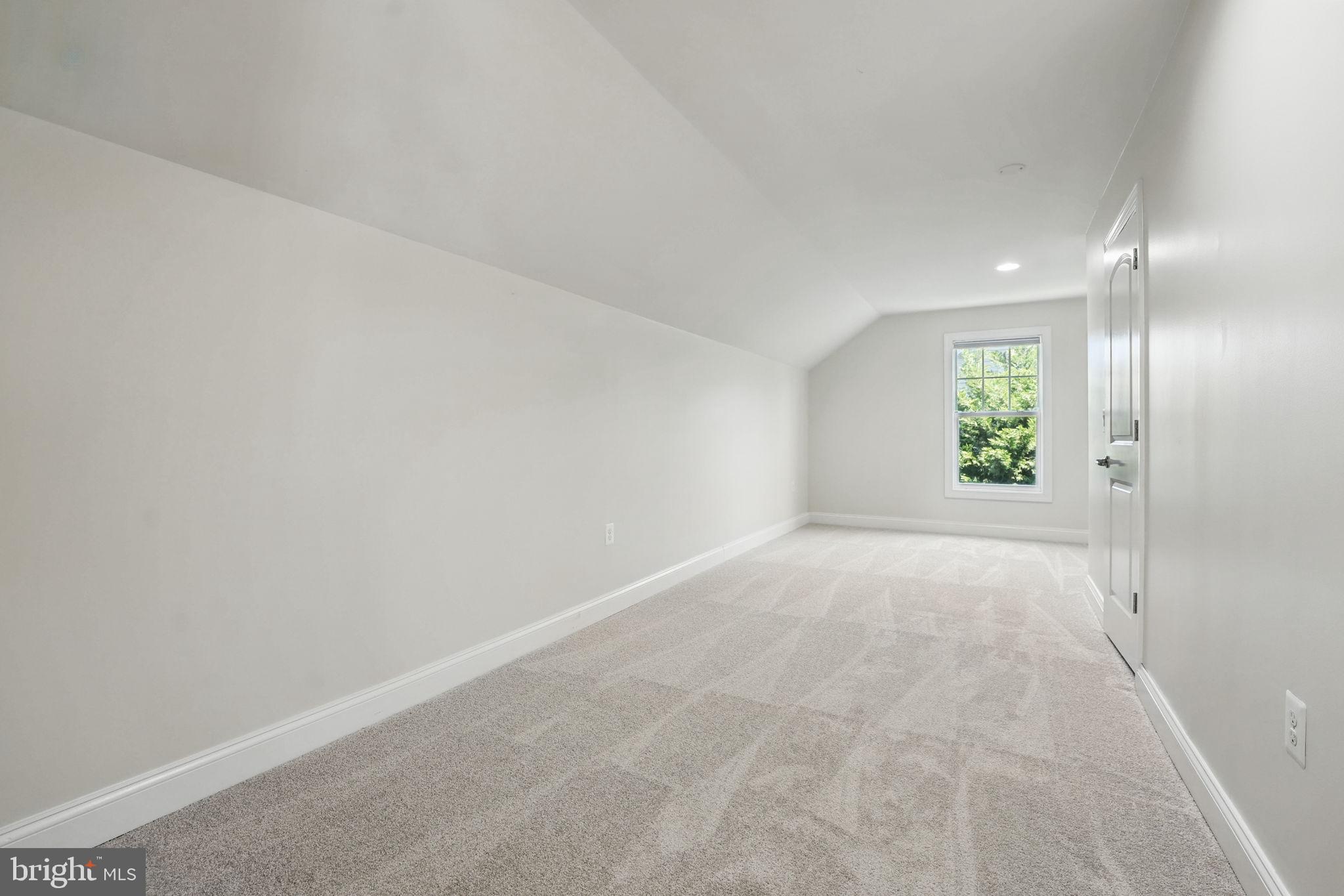 FAWN LAKE - Residential