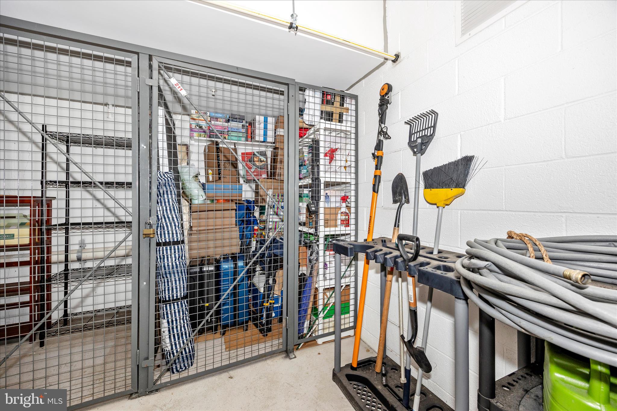 MAXWELL PLACE - Residential