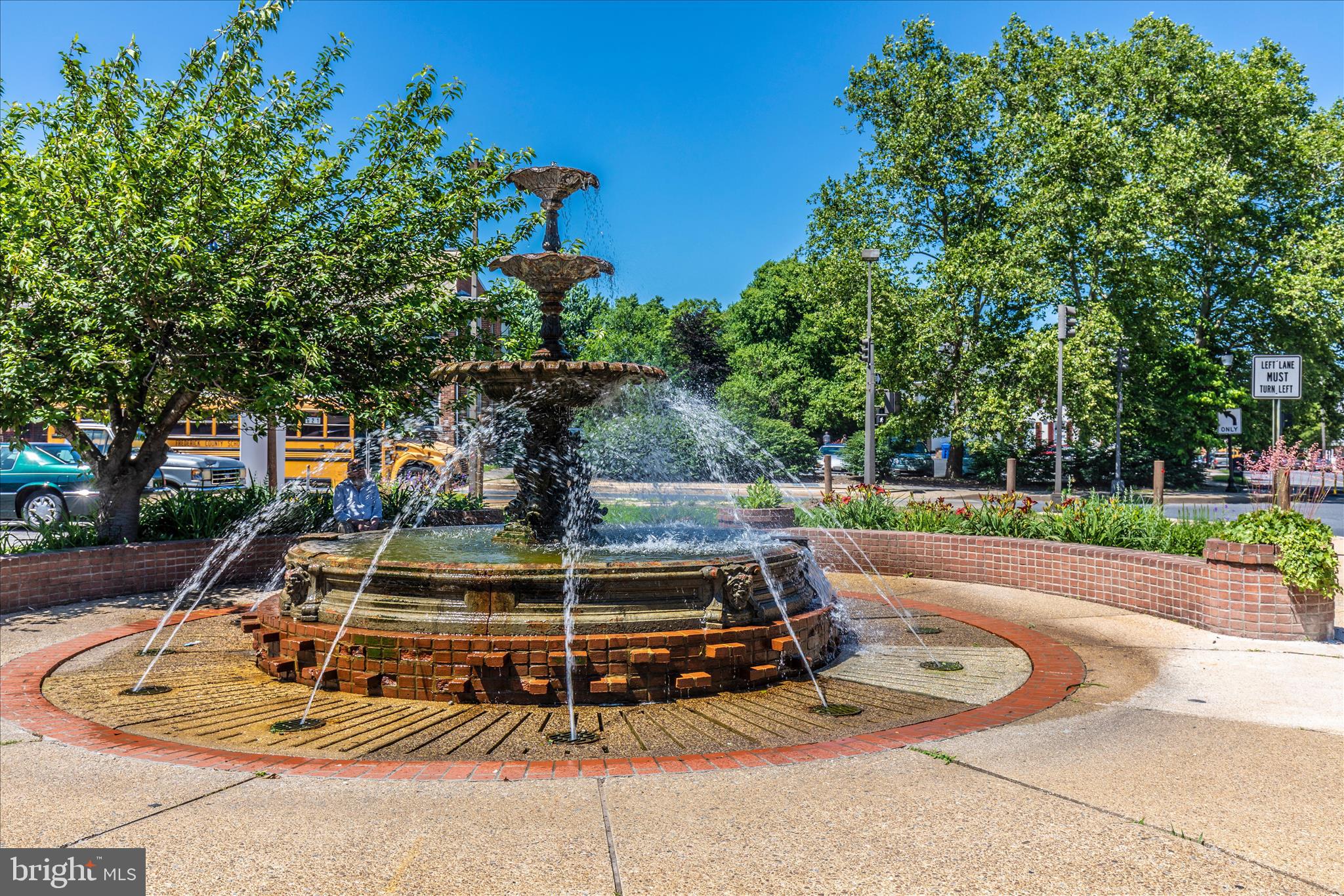 MAXWELL PLACE - Residential