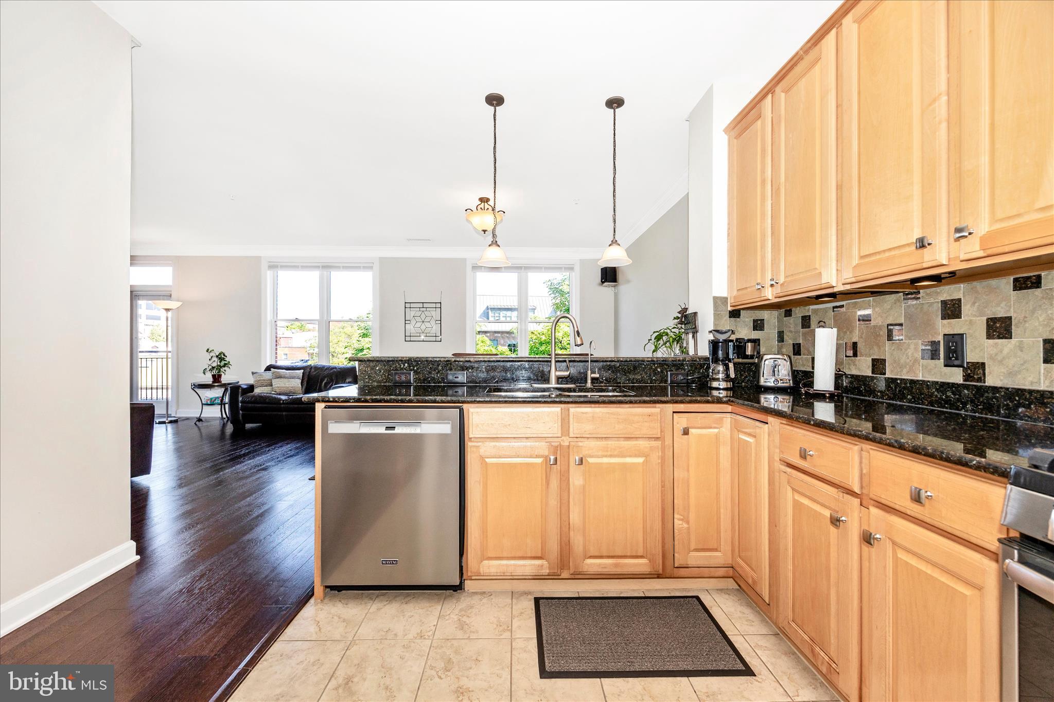 MAXWELL PLACE - Residential