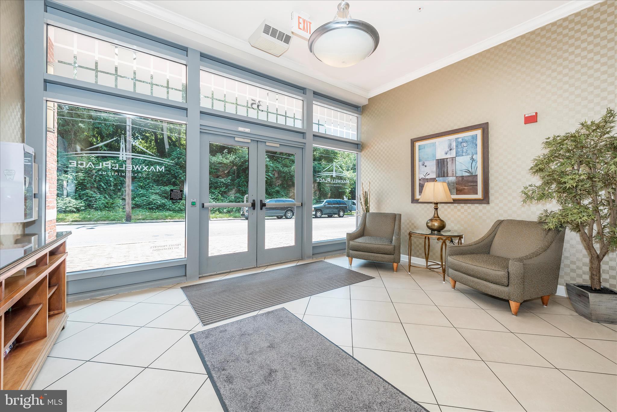 MAXWELL PLACE - Residential