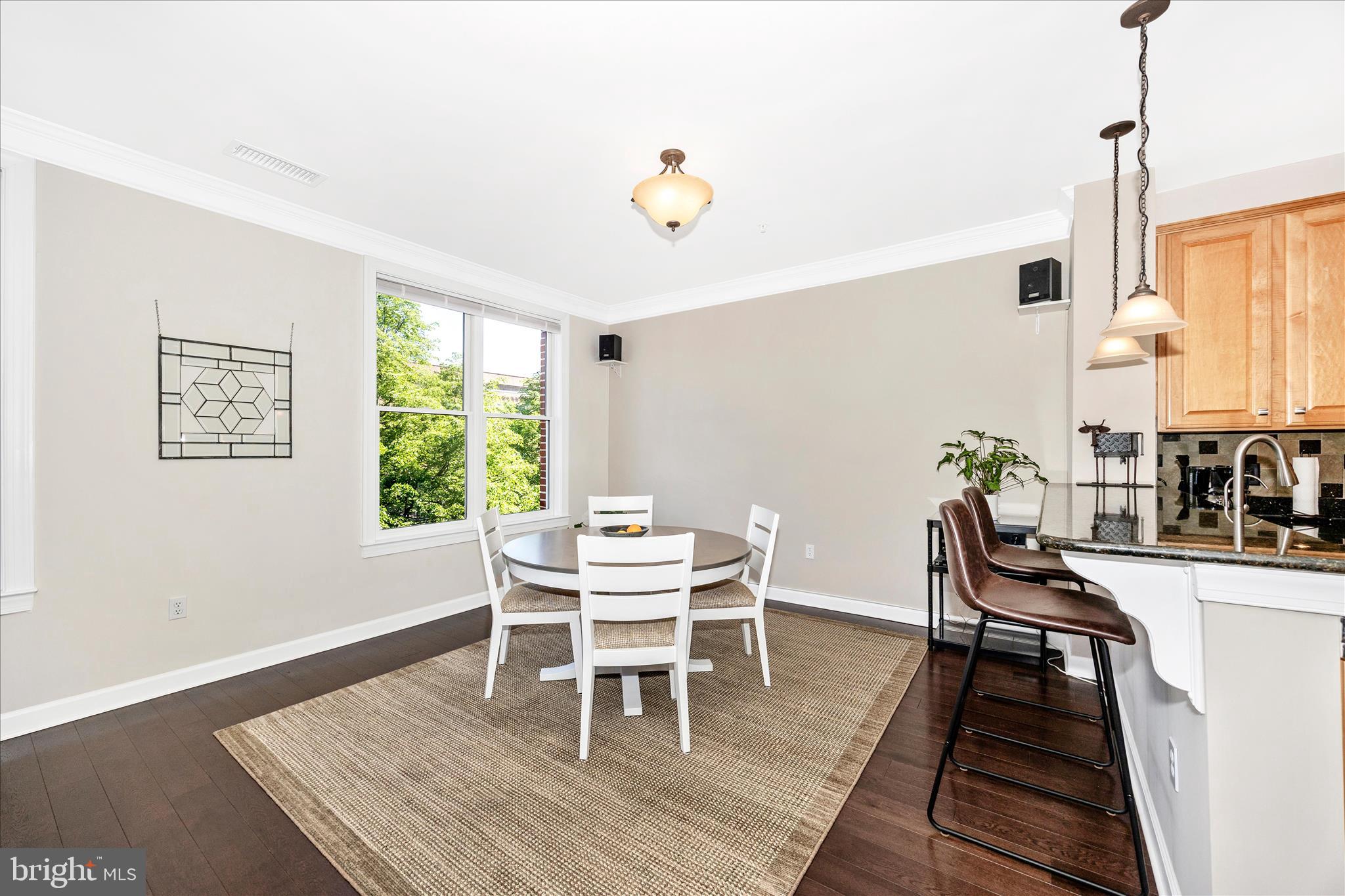 MAXWELL PLACE - Residential