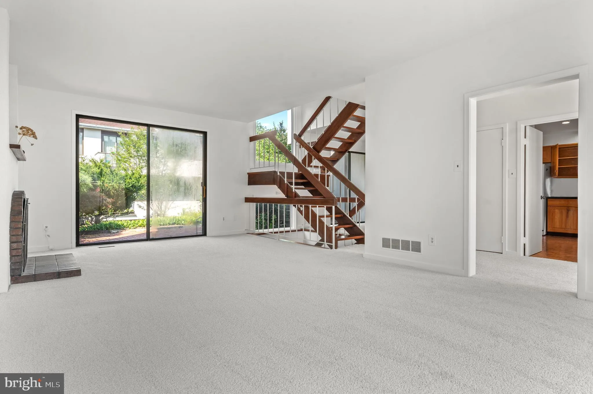 Devon, Pennsylvania 19333, United States, 3 Bedrooms Bedrooms, ,3 BathroomsBathrooms,Residential,Coming Soon,178619