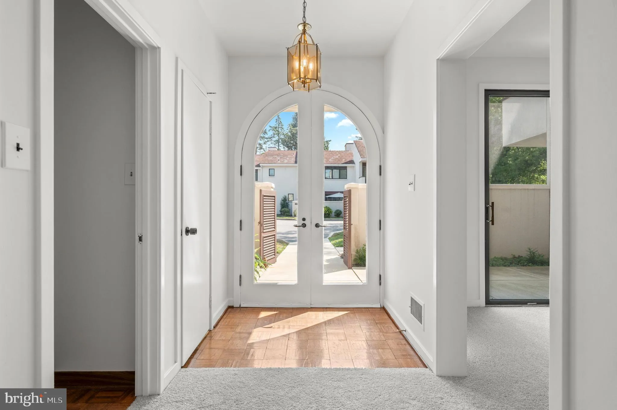 Devon, Pennsylvania 19333, United States, 3 Bedrooms Bedrooms, ,3 BathroomsBathrooms,Residential,Coming Soon,178619