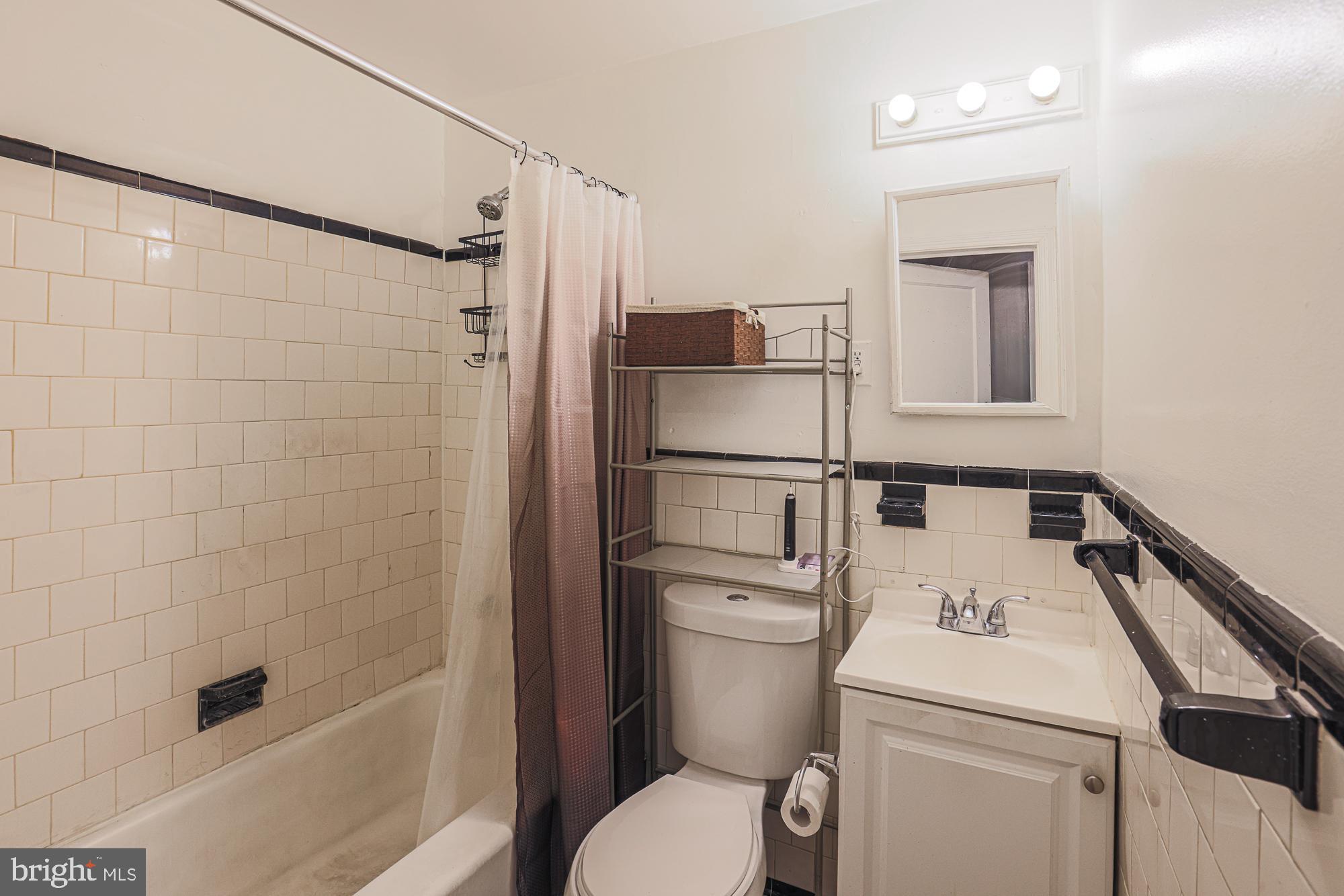 HILLENDALE ESTATES - Residential