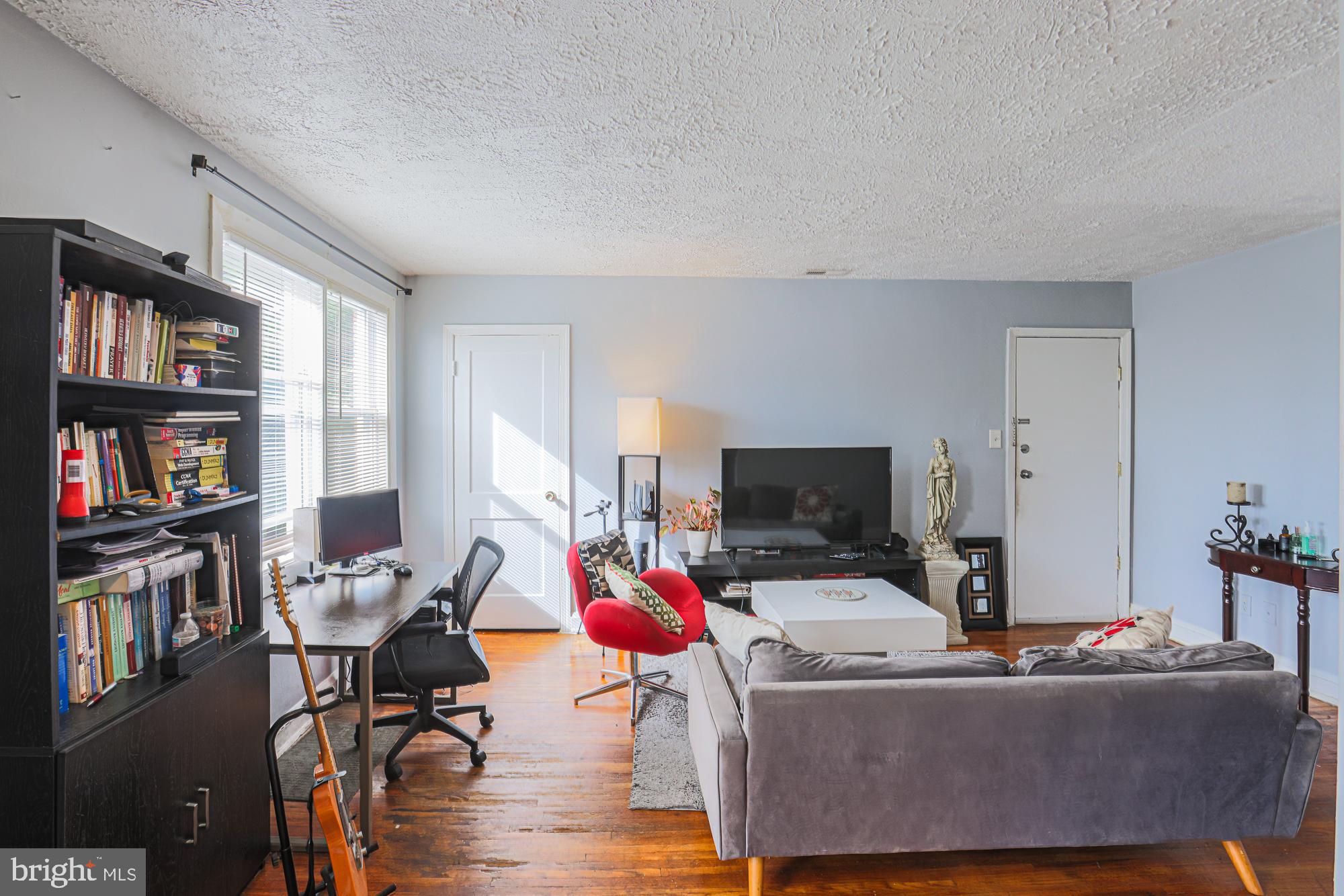 HILLENDALE ESTATES - Residential