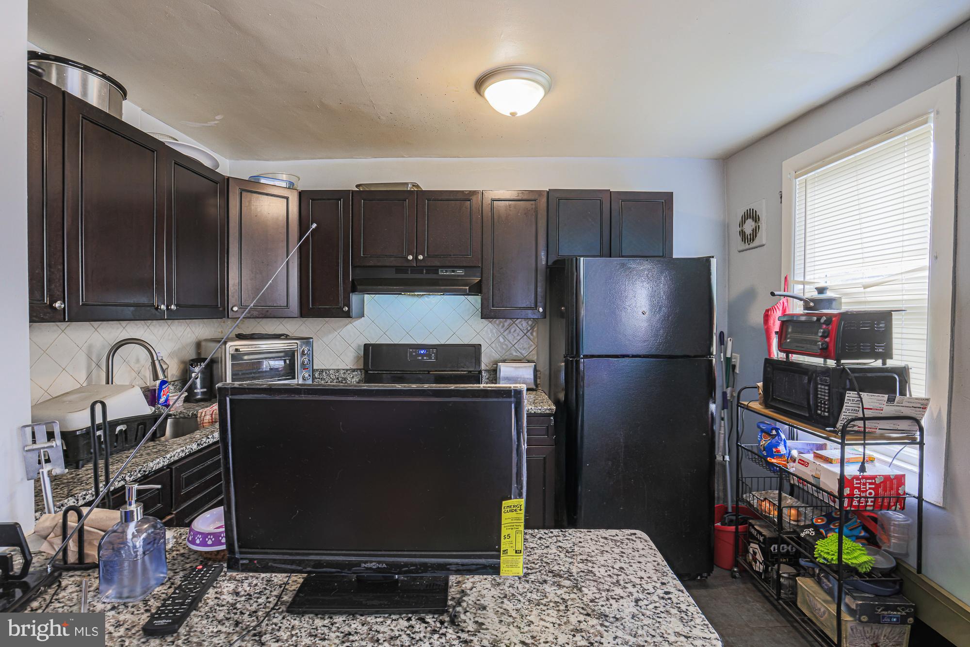 HILLENDALE ESTATES - Residential