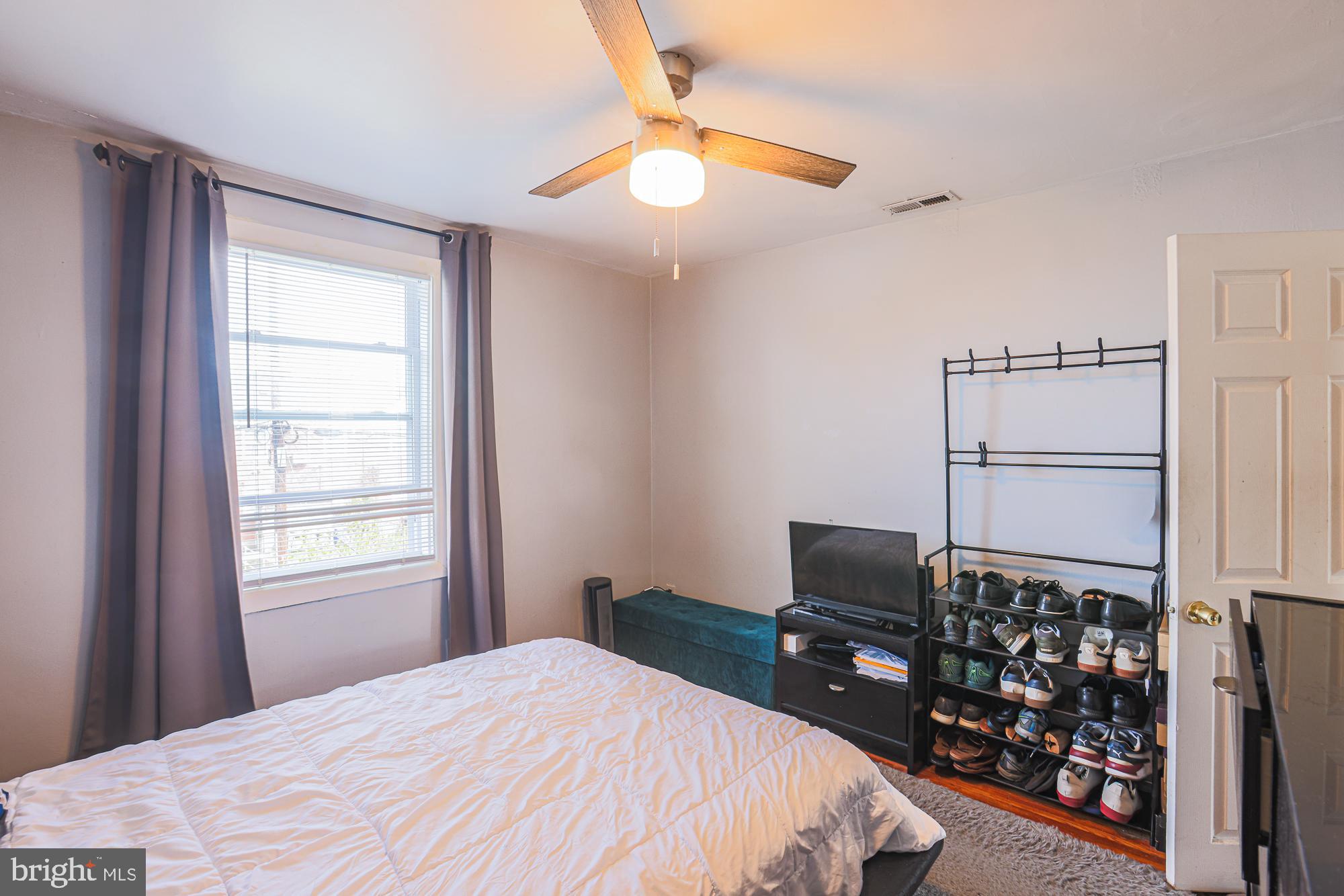 HILLENDALE ESTATES - Residential