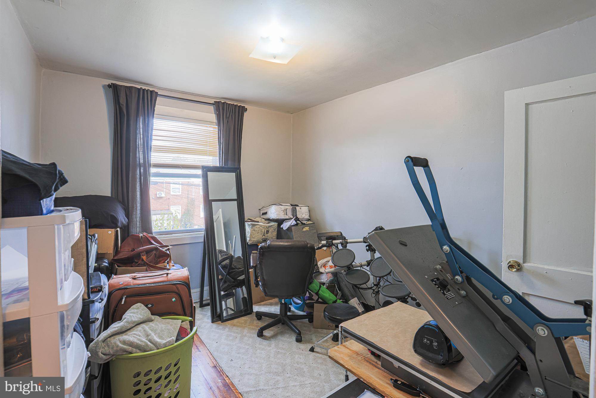 HILLENDALE ESTATES - Residential