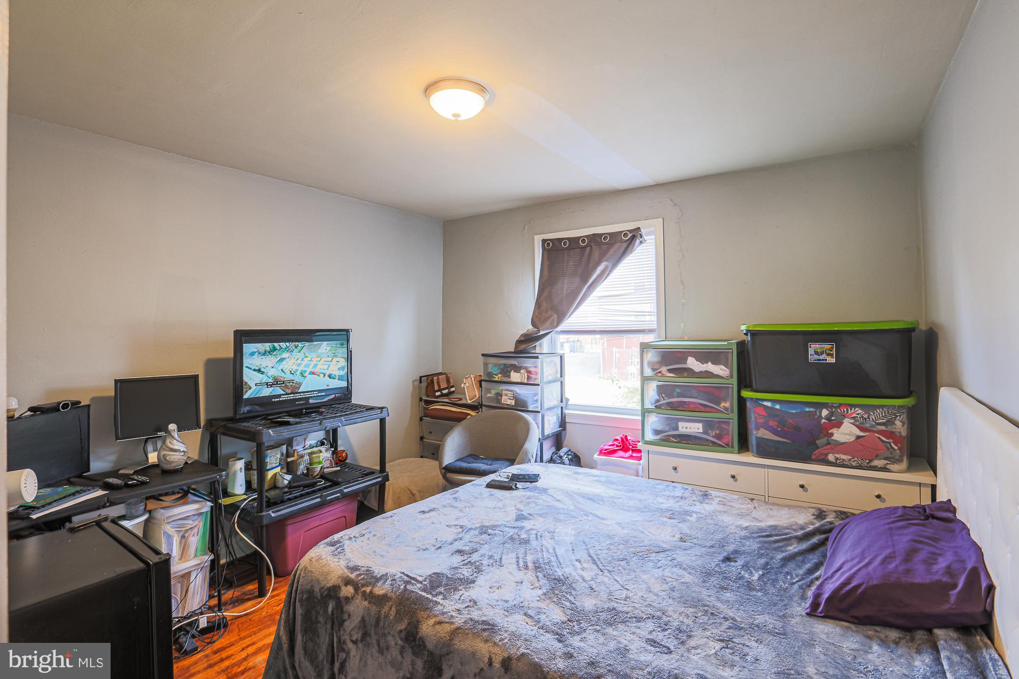 HILLENDALE ESTATES - Residential