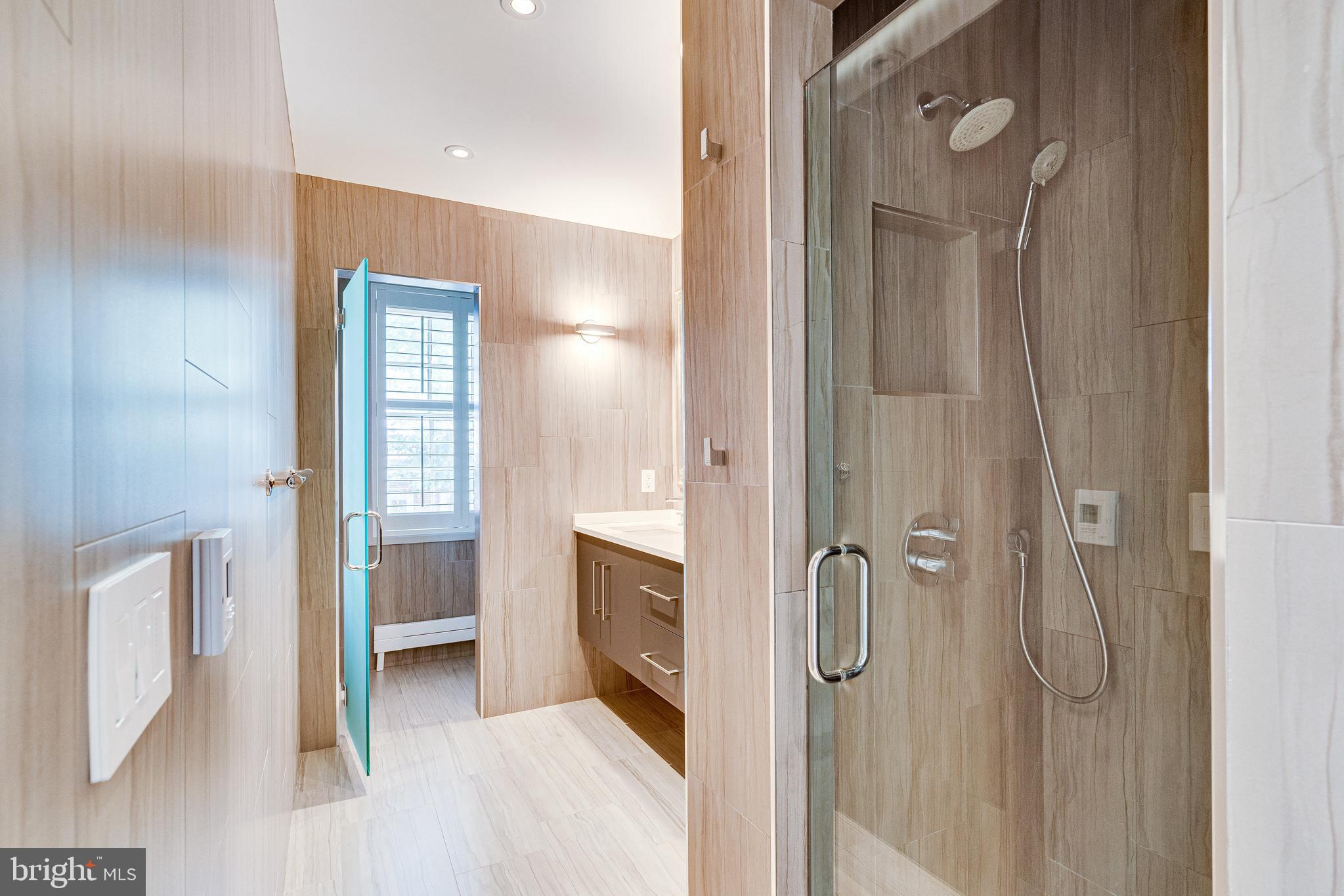 OLD TOWN ALEXANDRIA - Residential