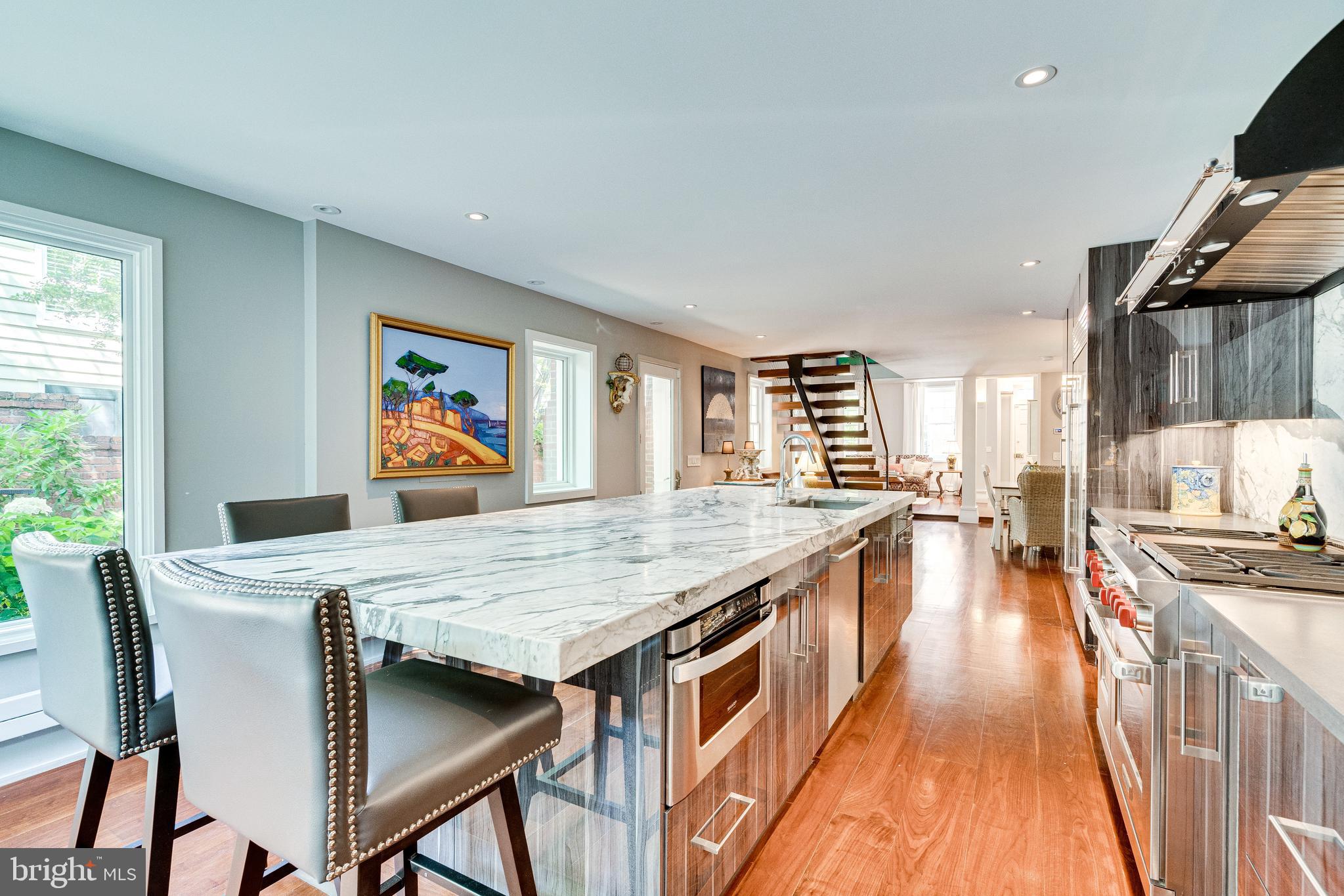 OLD TOWN ALEXANDRIA - Residential