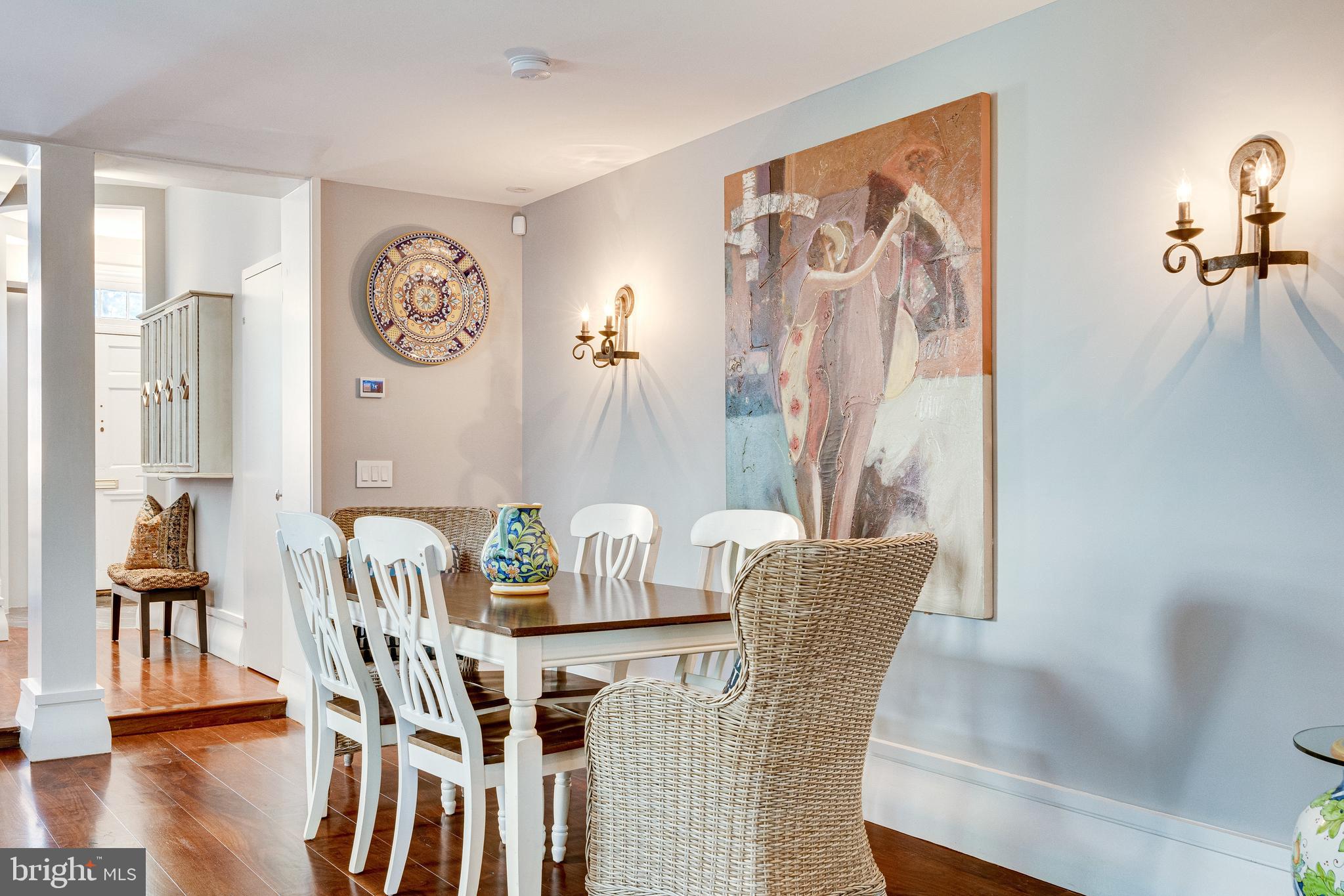 OLD TOWN ALEXANDRIA - Residential