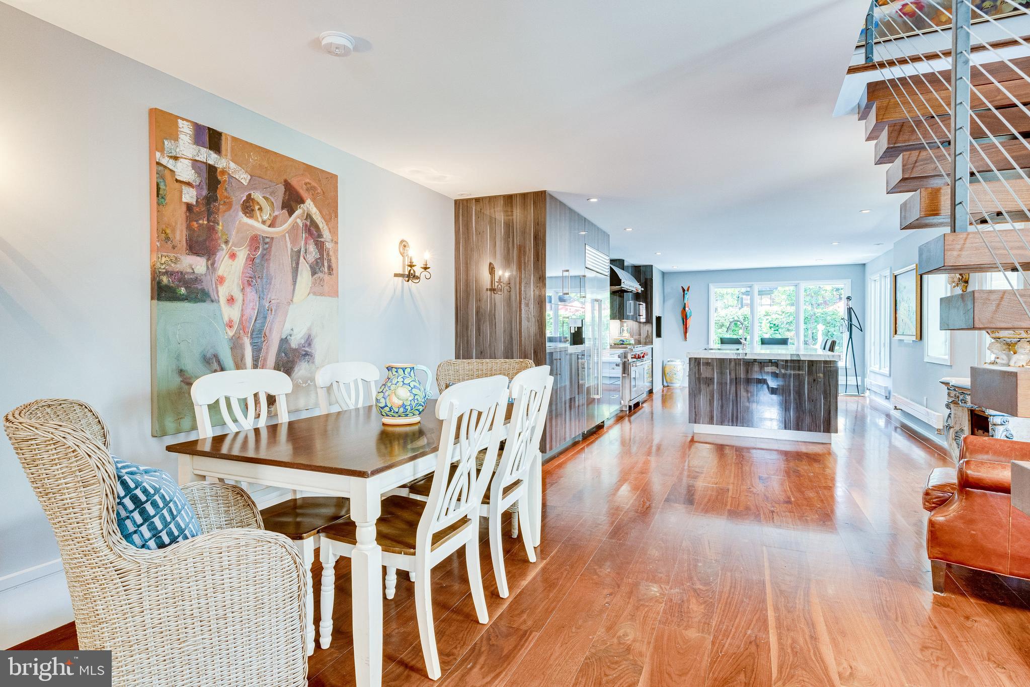 OLD TOWN ALEXANDRIA - Residential