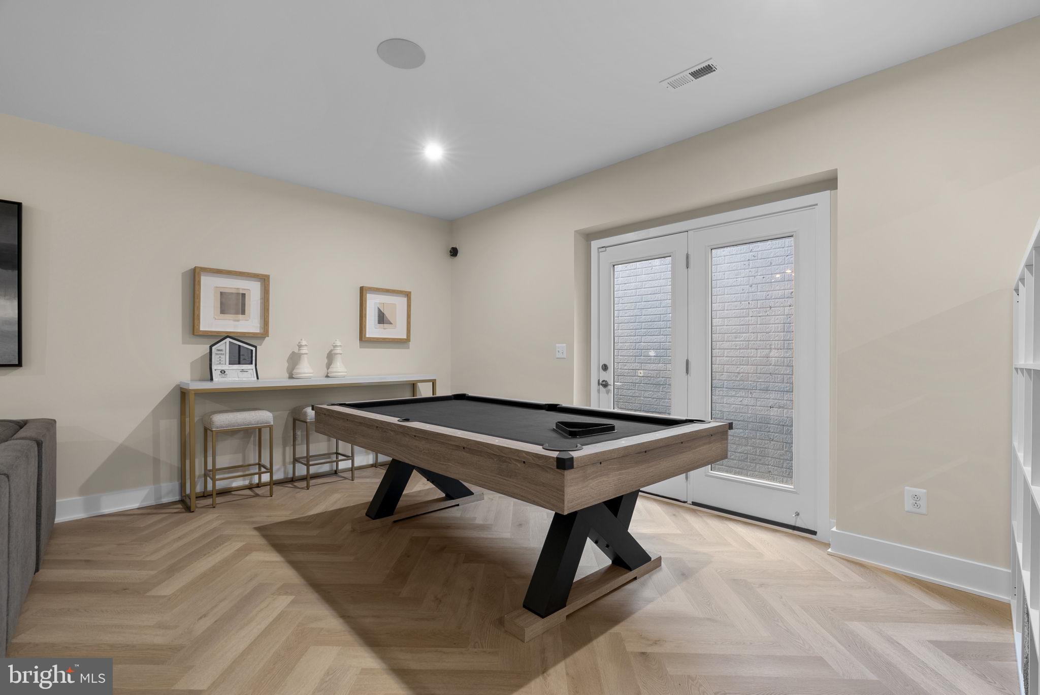 SNOWDEN BRIDGE - Residential
