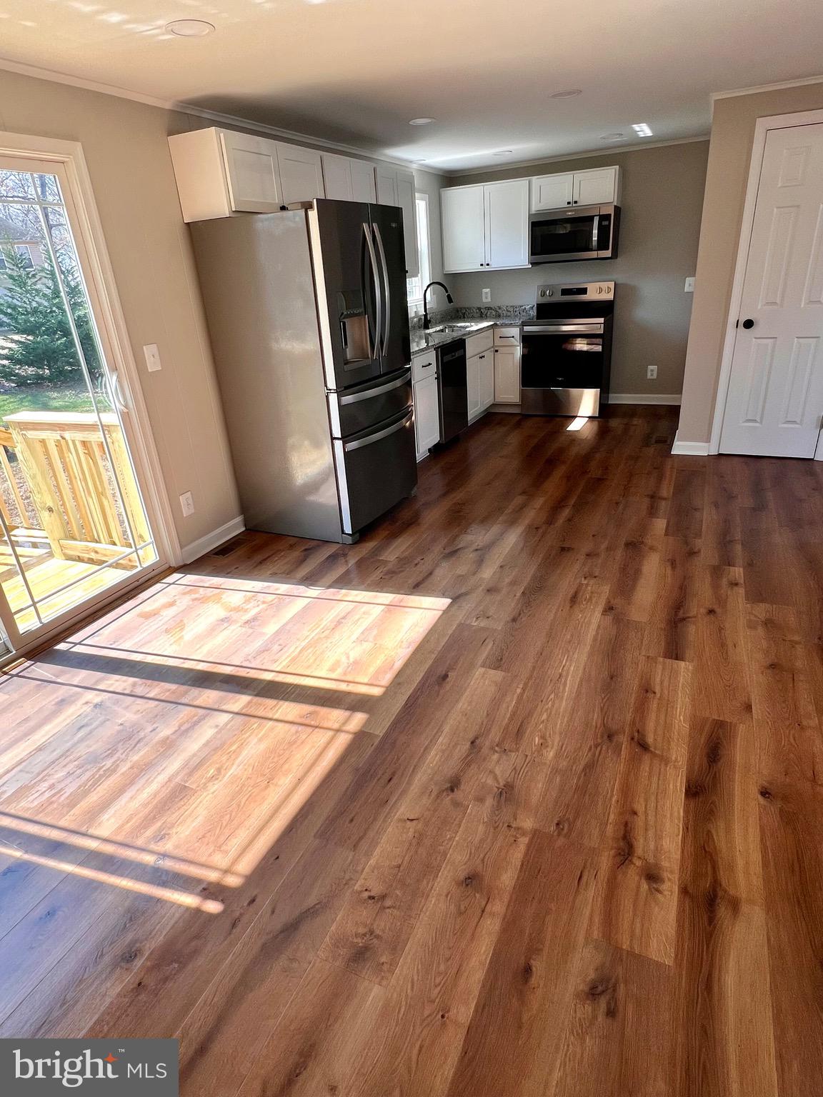 WHITE SANDS - Residential