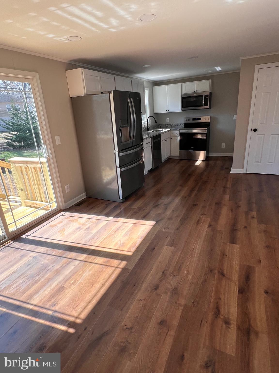 WHITE SANDS - Residential