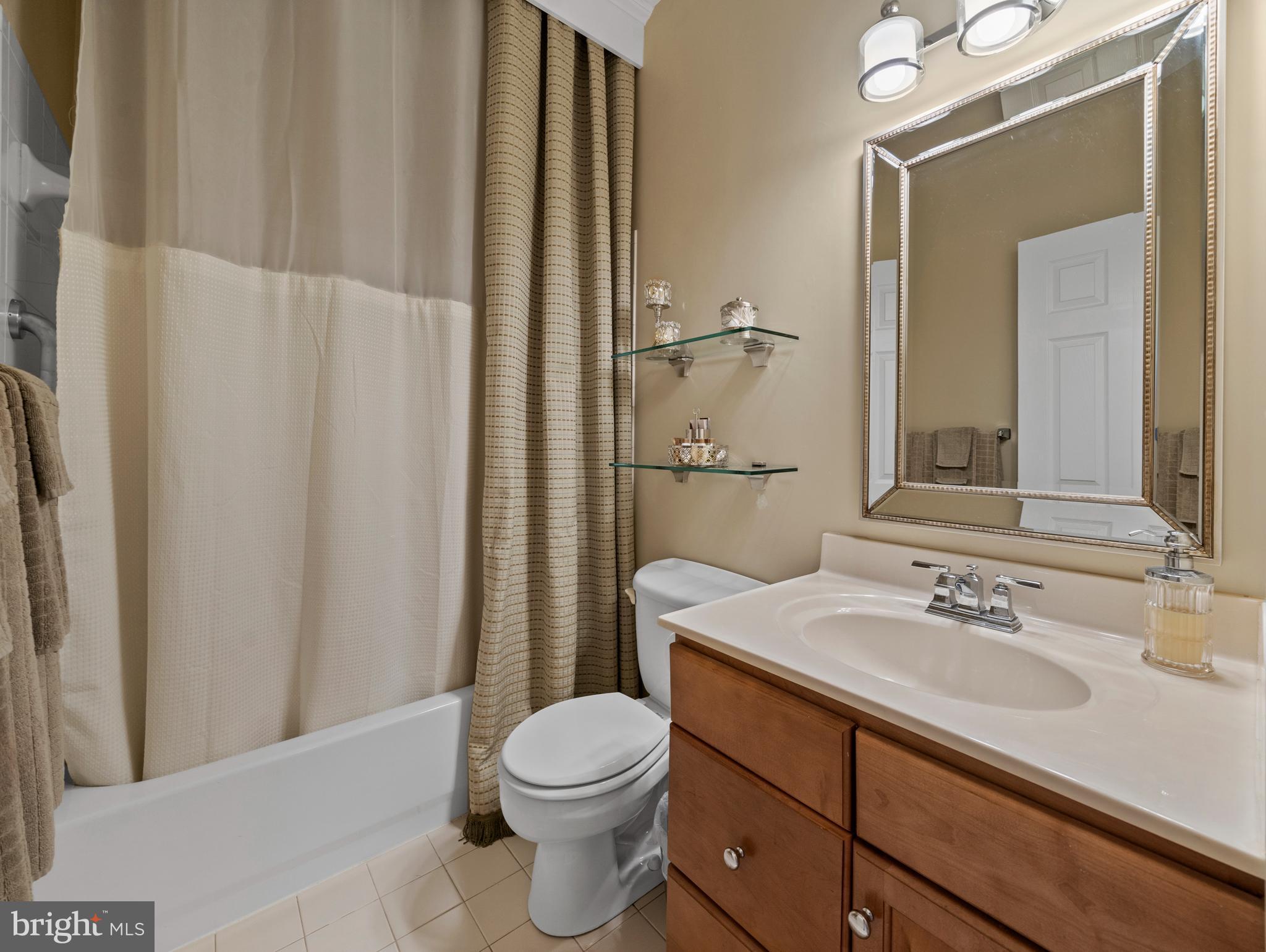 FAIRVIEW FARM - Residential