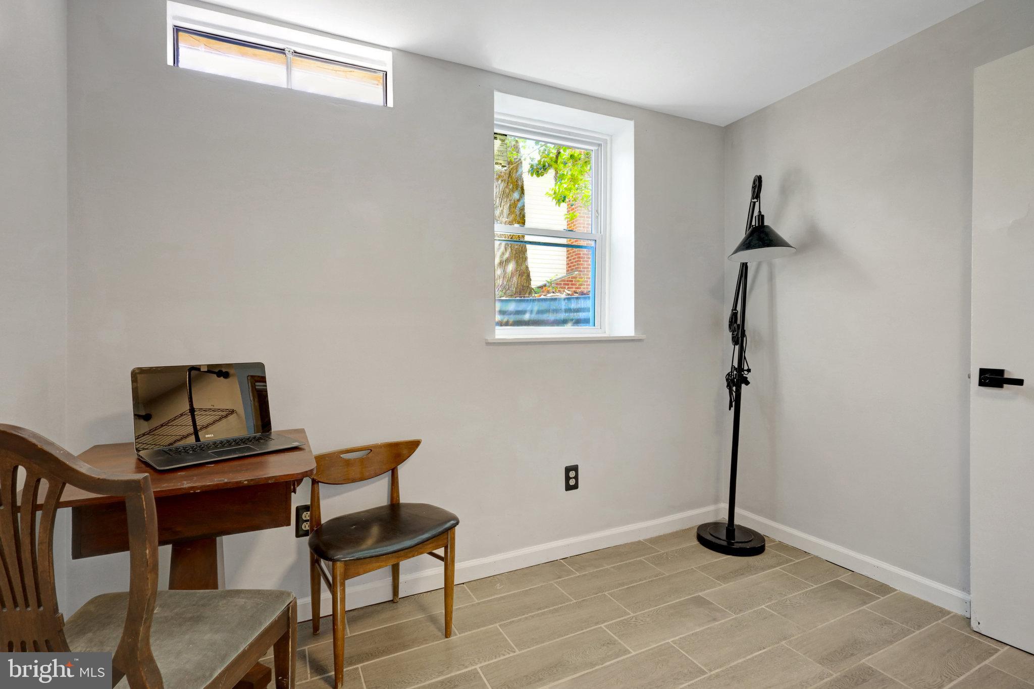 ROLLING VALLEY - Residential