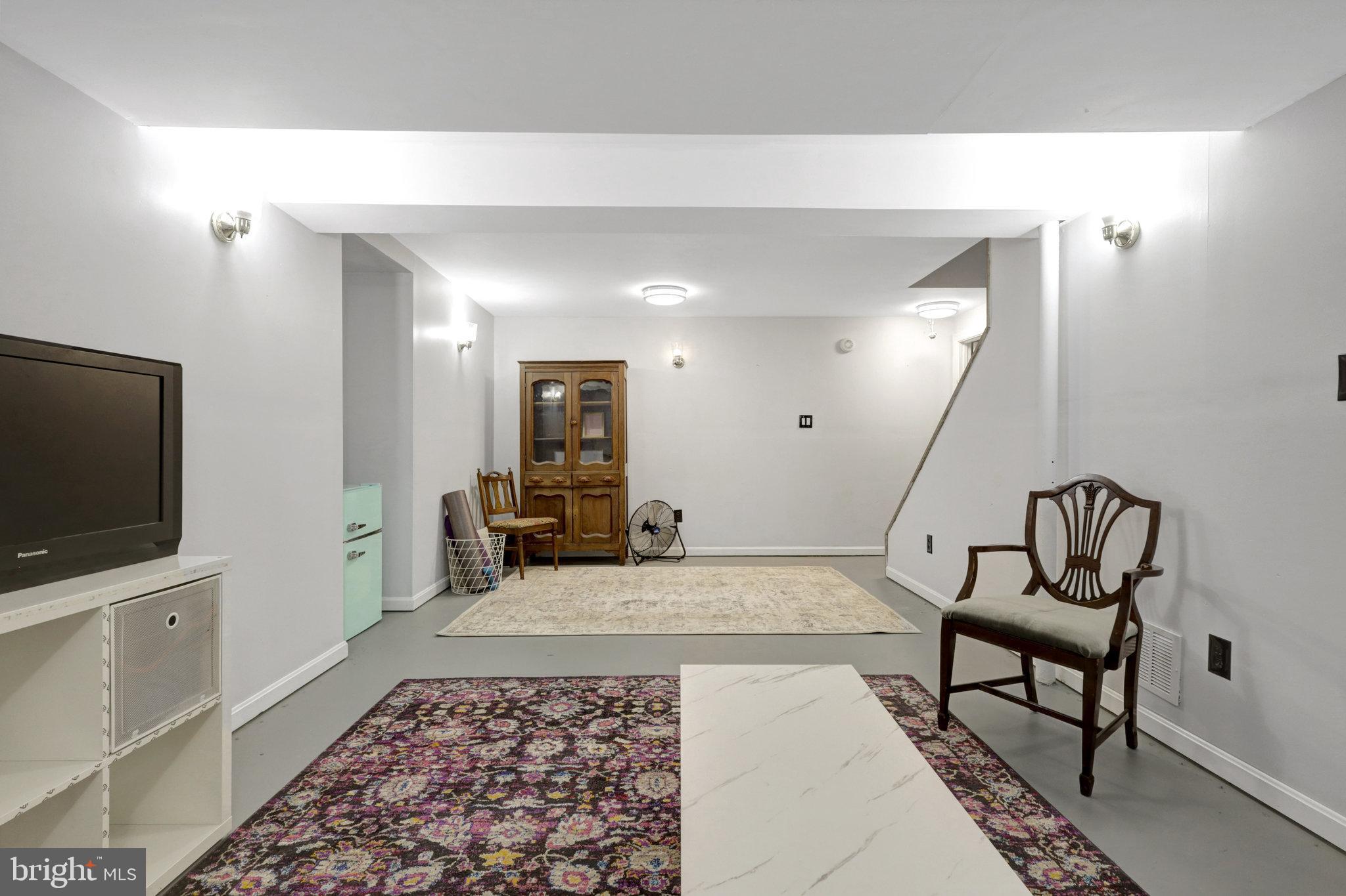 ROLLING VALLEY - Residential