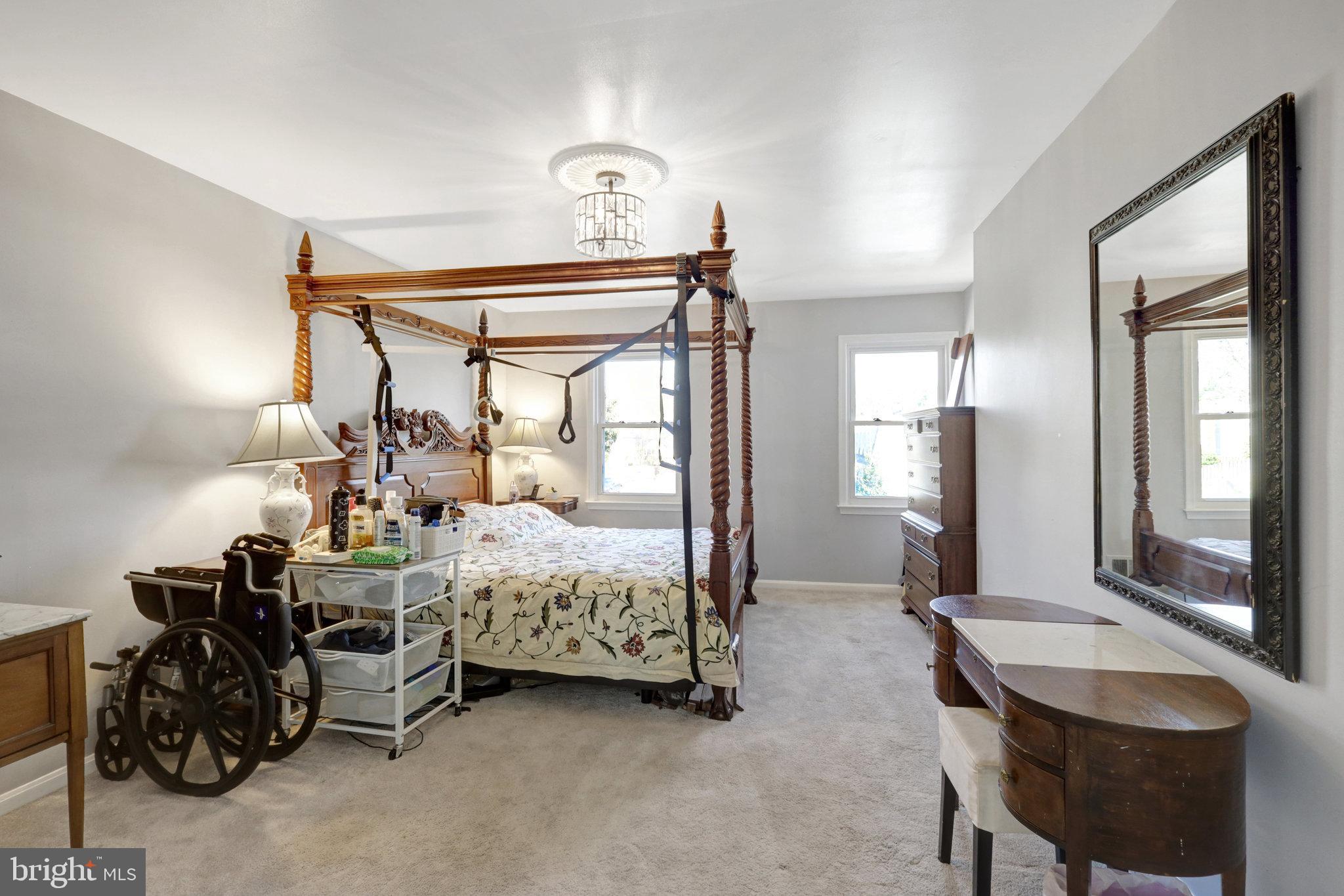 ROLLING VALLEY - Residential