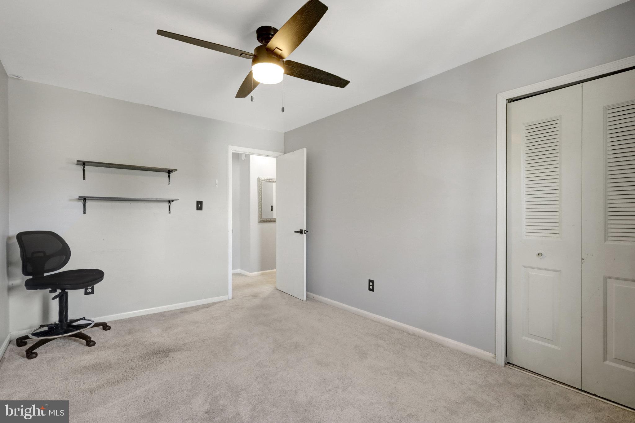 ROLLING VALLEY - Residential