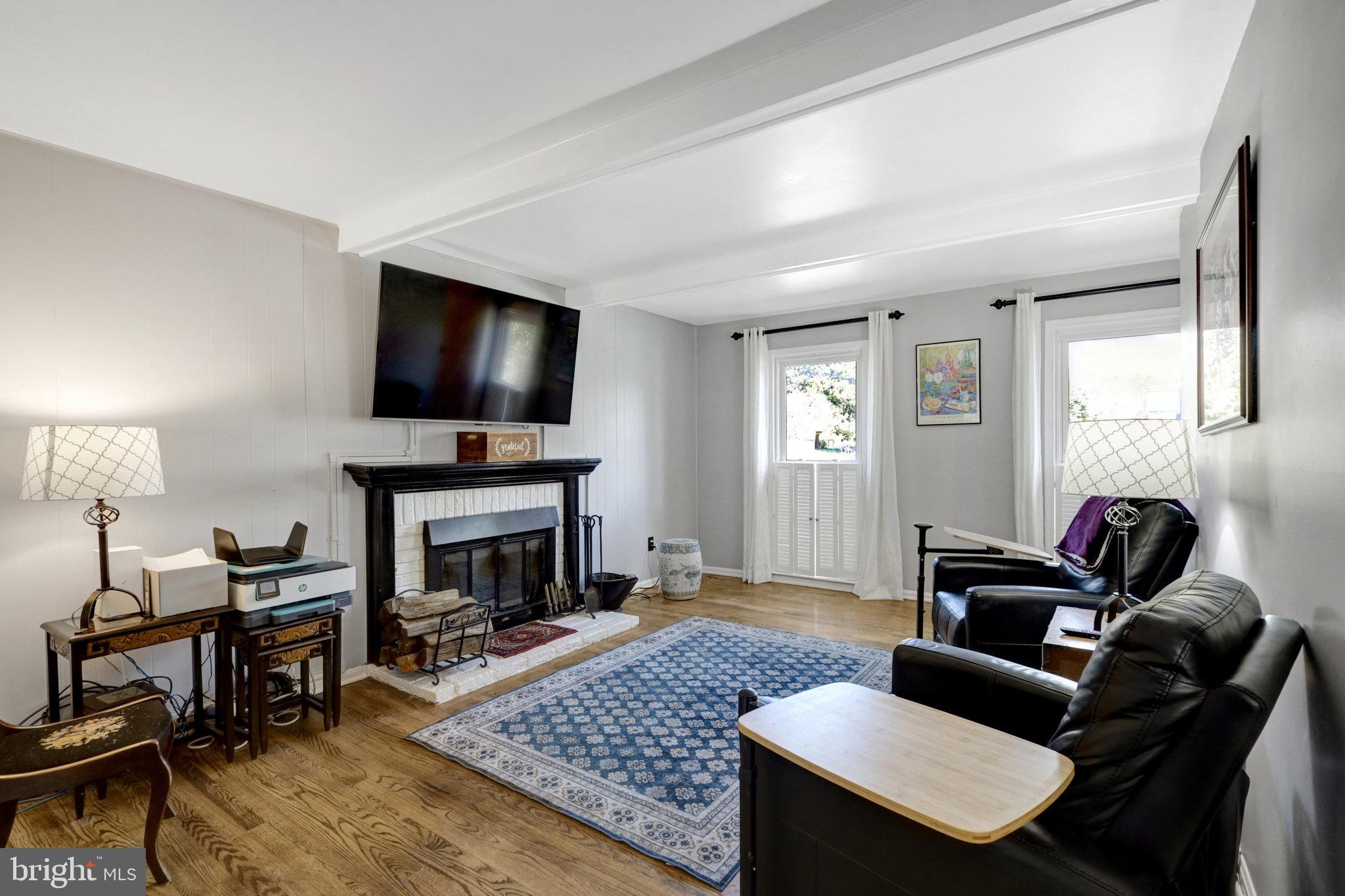 ROLLING VALLEY - Residential