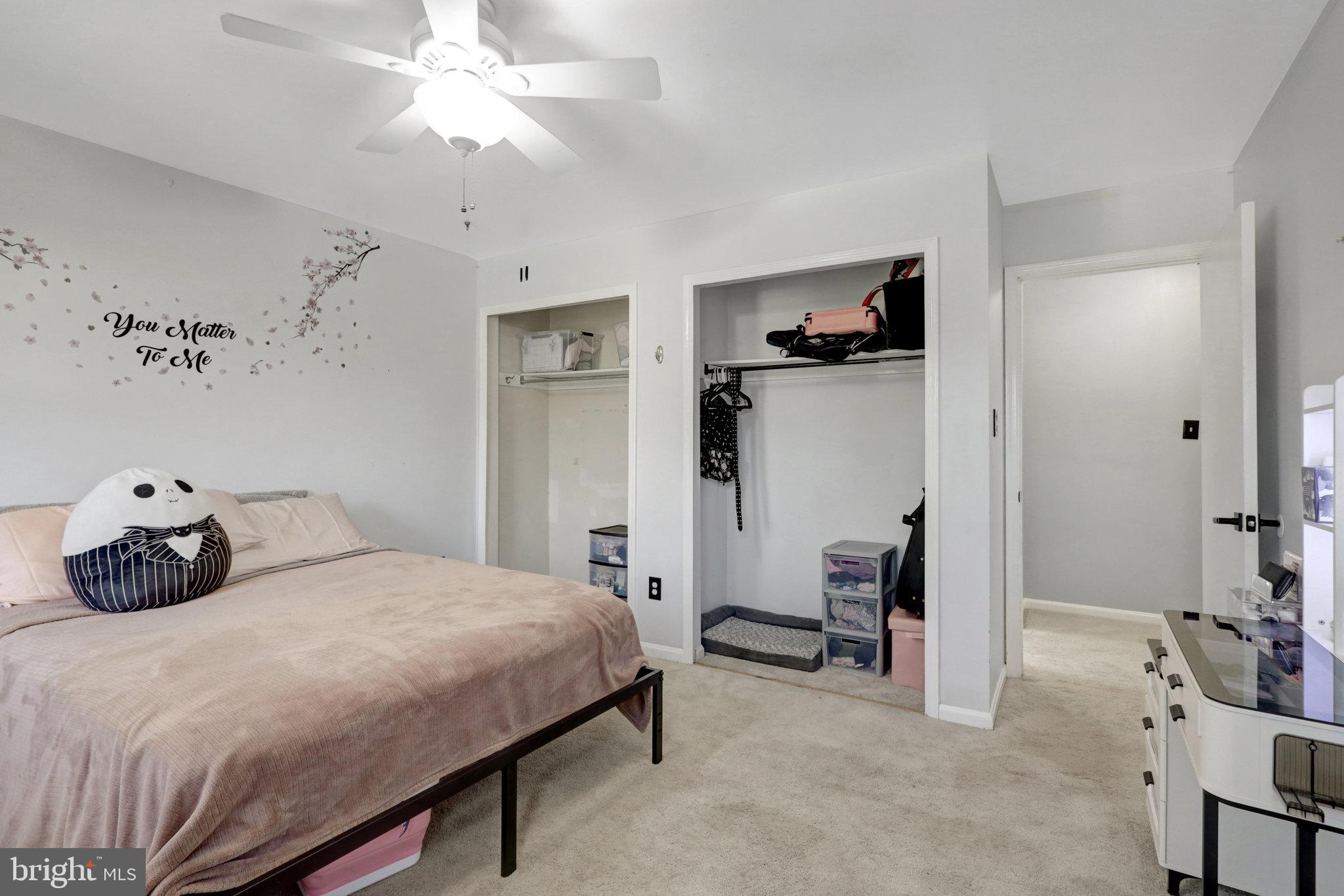 ROLLING VALLEY - Residential