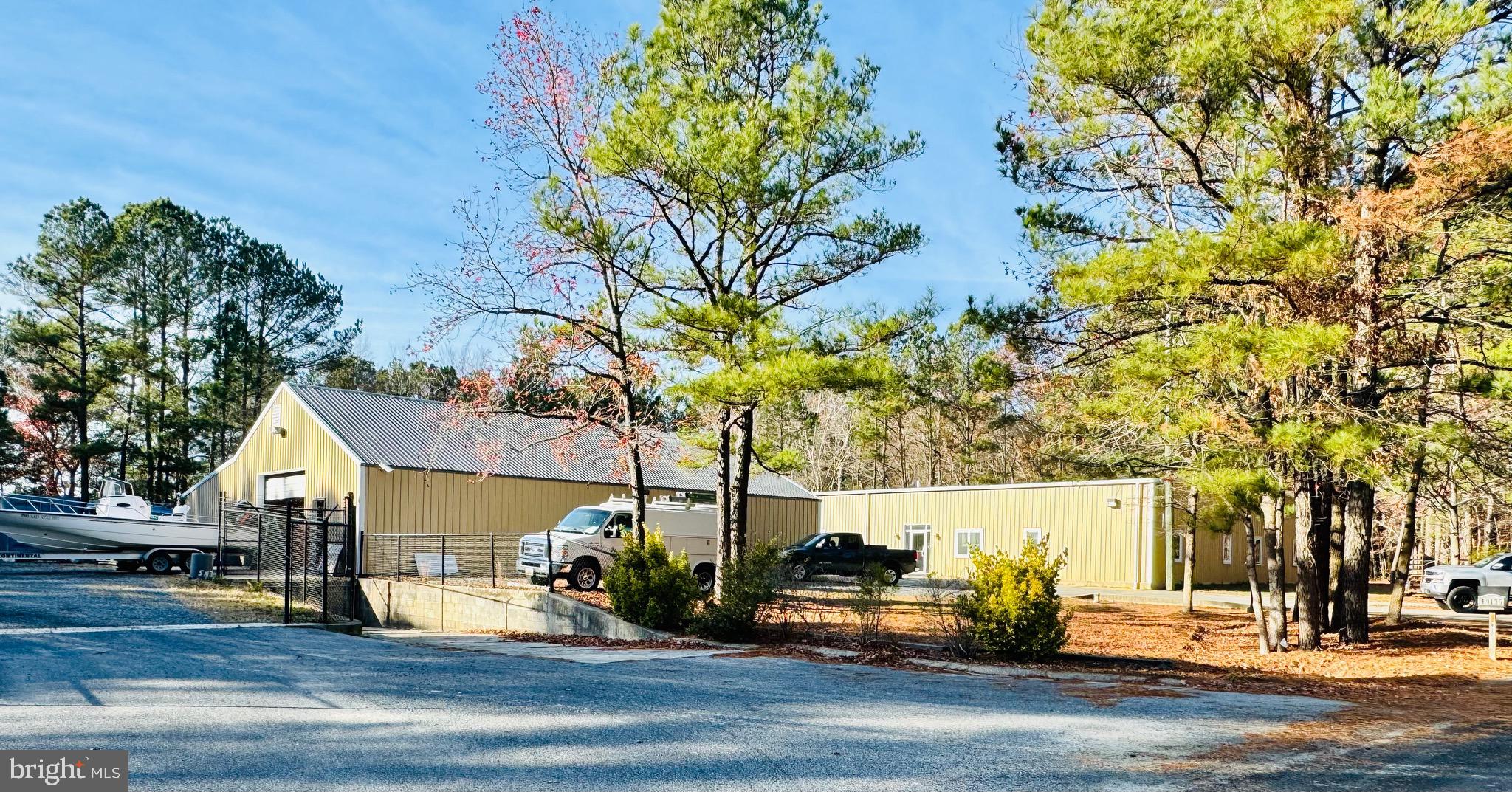 Excellent Location! Spacious Office AND warehouse space available for purchase or lease! Additional lots for continued growth also available. Direct access to rt 113 from Pin Oak Drive along with close proximity to Rt 50 making this property excellent for distribution. The property also includes a fenced in outdoor storage area perfect for fleets of vehicles and/or storage. Schedule a tour of this turn key business opportunity today!