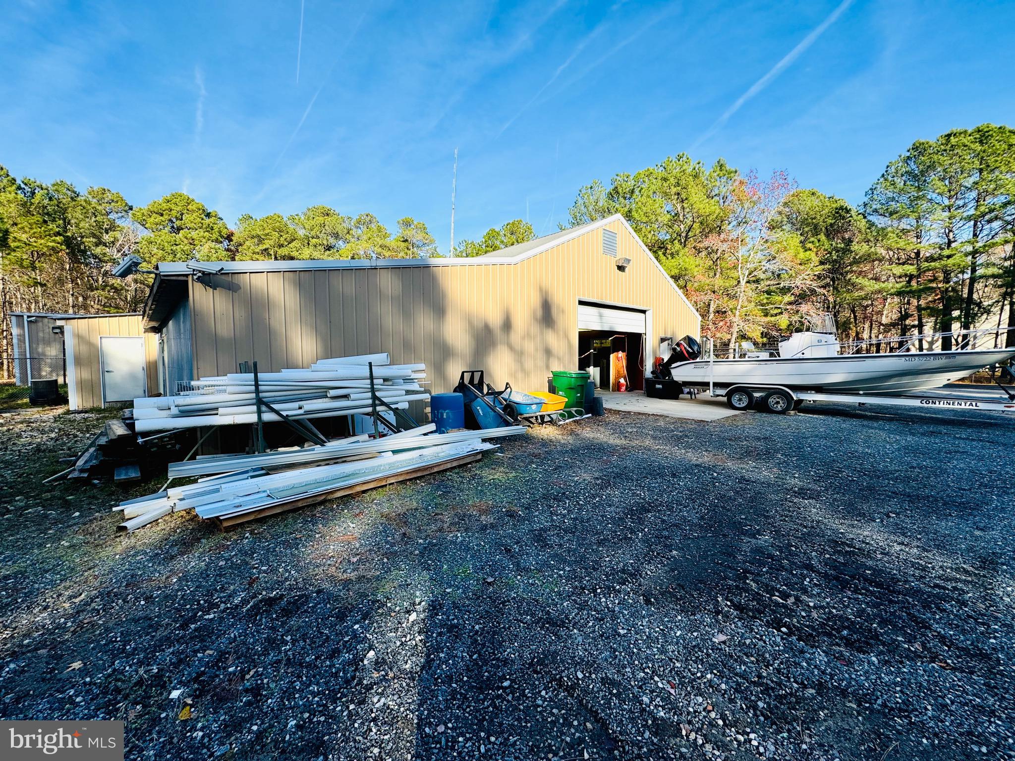 10135 PIN OAK LANE