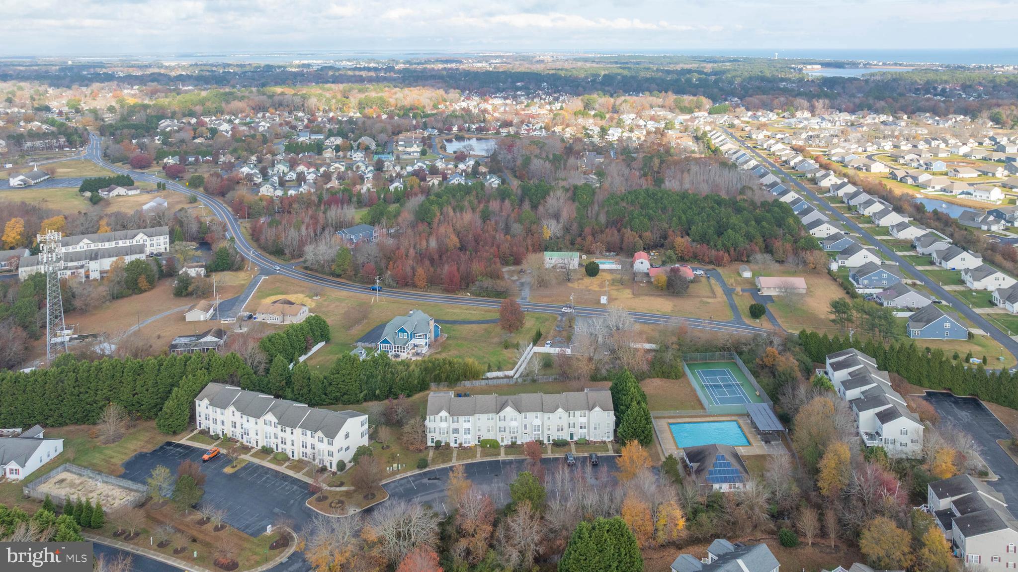 SOUTH HAMPTON - Residential