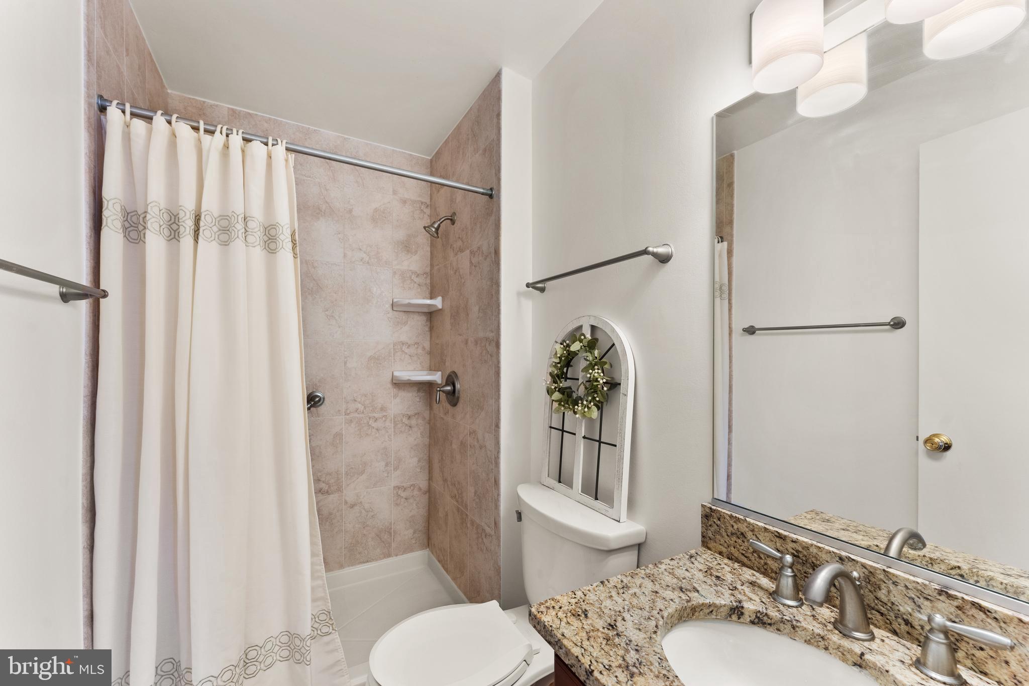 VIENNA COMMONS - Residential