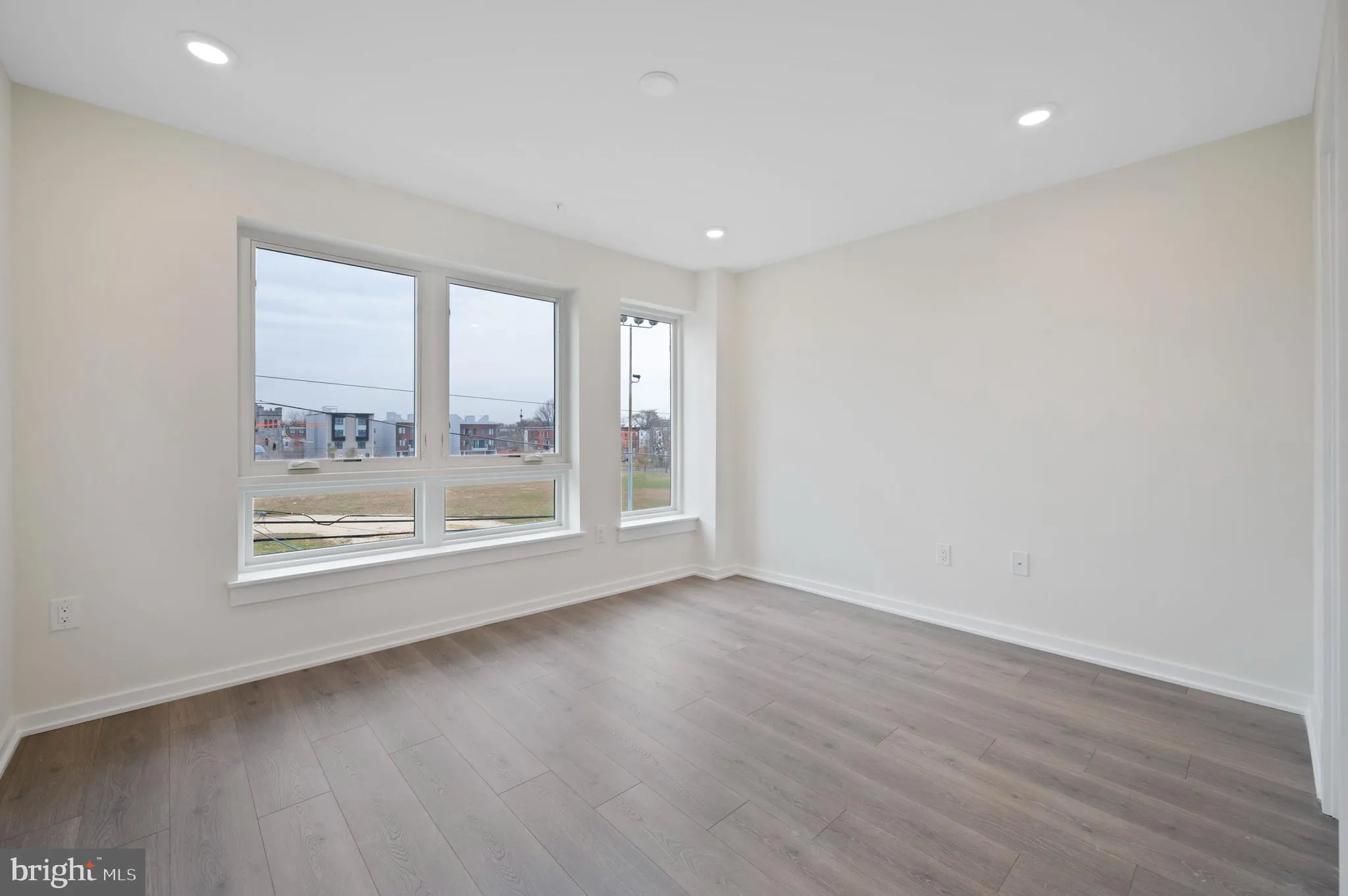Philadelphia, Pennsylvania 19121, United States, 3 Bedrooms Bedrooms, ,3 BathroomsBathrooms,Residential,Active,77438